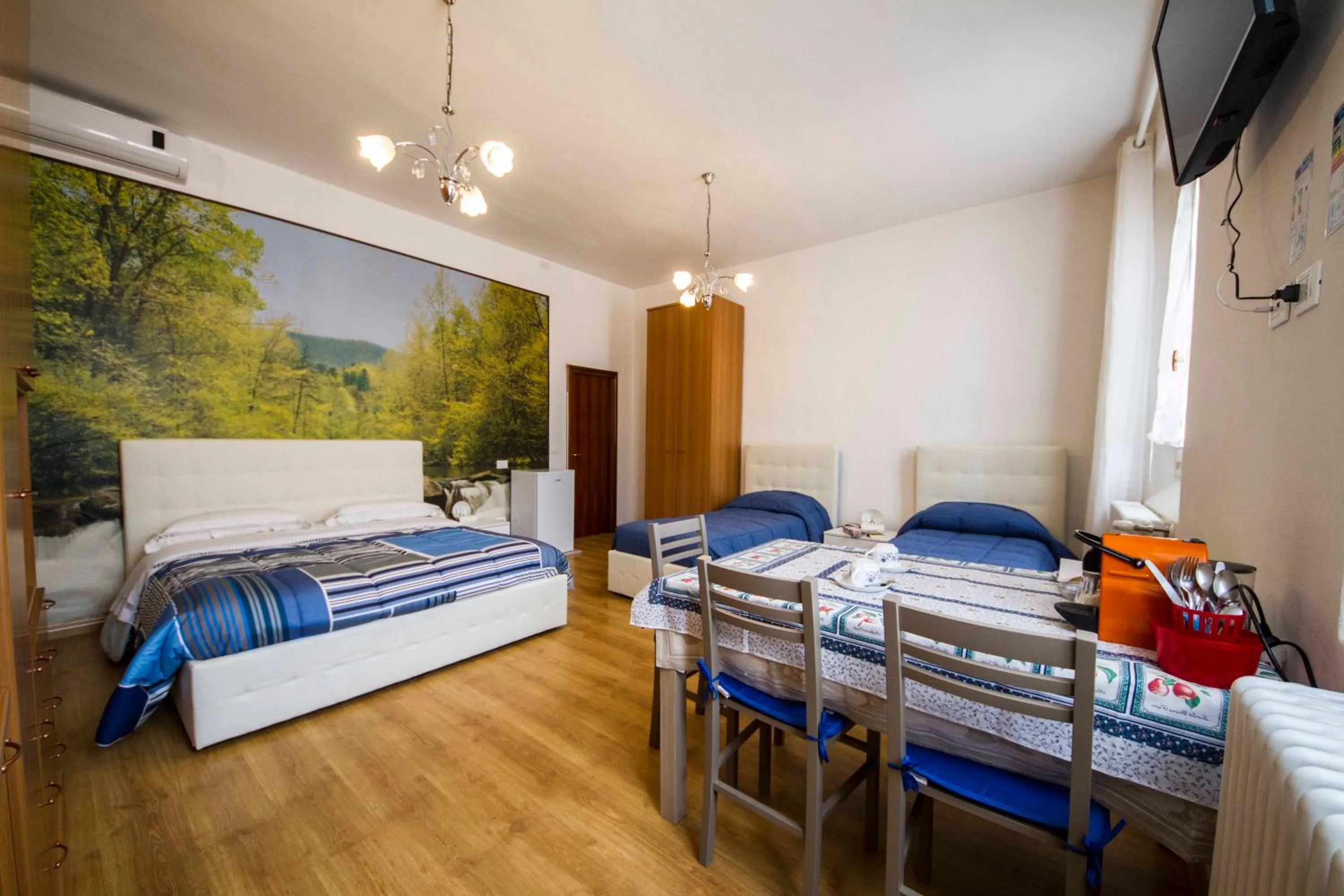 Bed in Bed & Breakfast Porta Santi