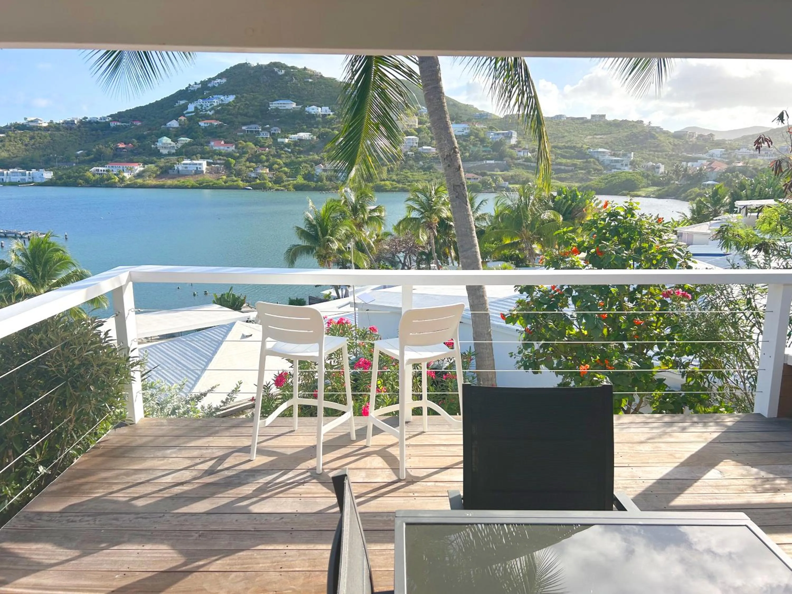 Patio in Les Balcons d'Oyster Pond