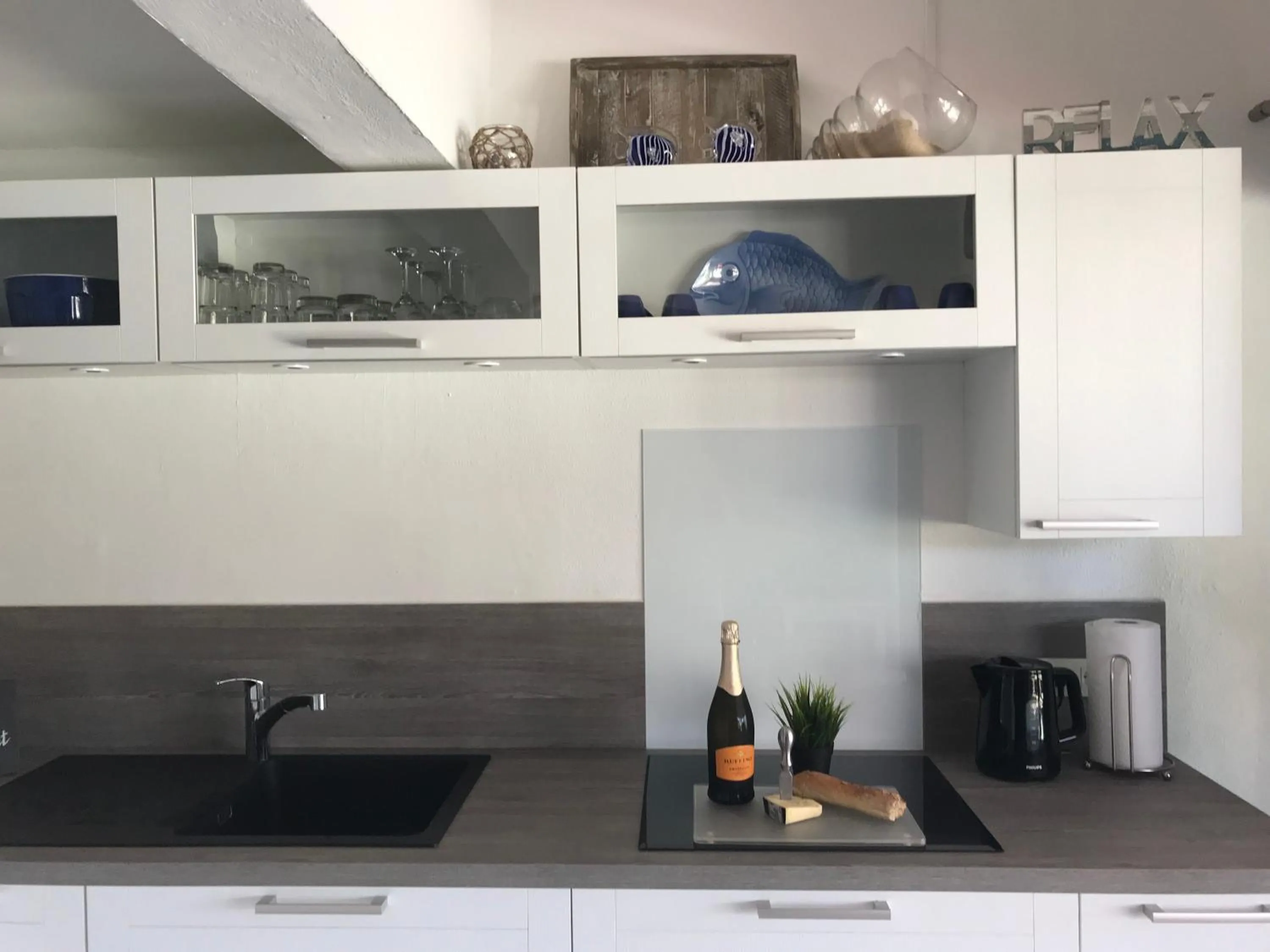 Kitchen or kitchenette in Les Balcons d'Oyster Pond