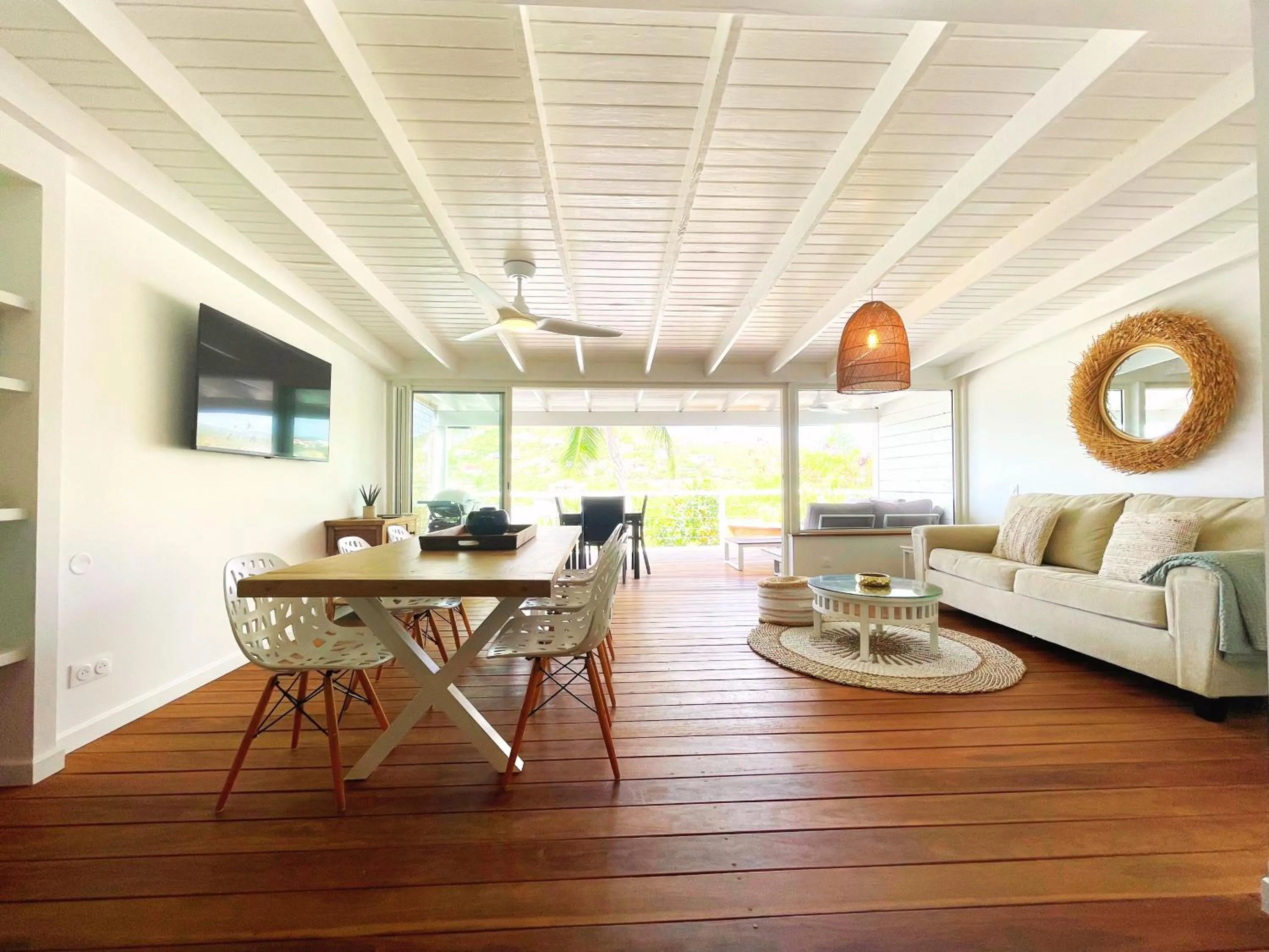 Living room in Les Balcons d'Oyster Pond