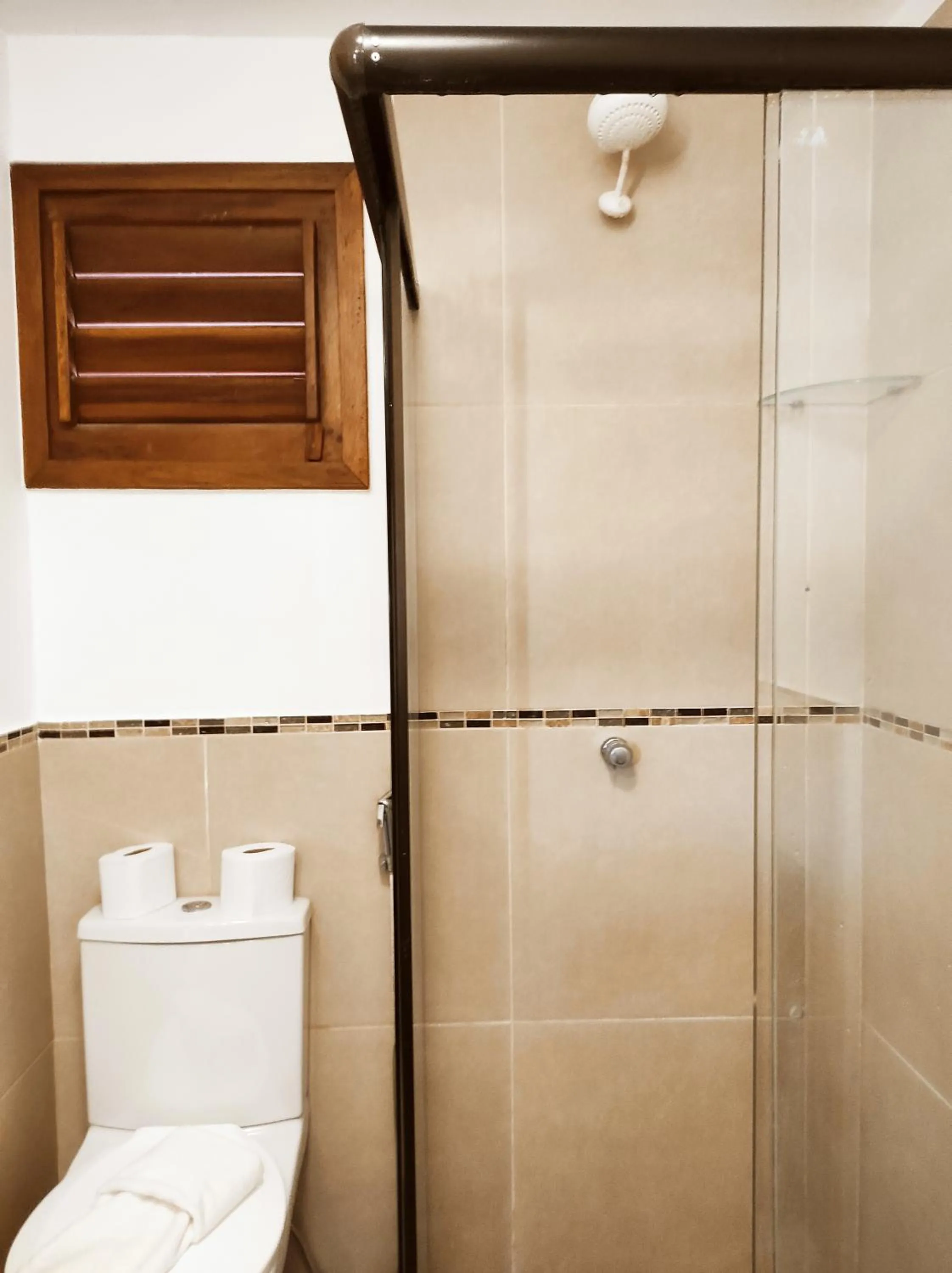 Shower in Hotel Sao Francisco