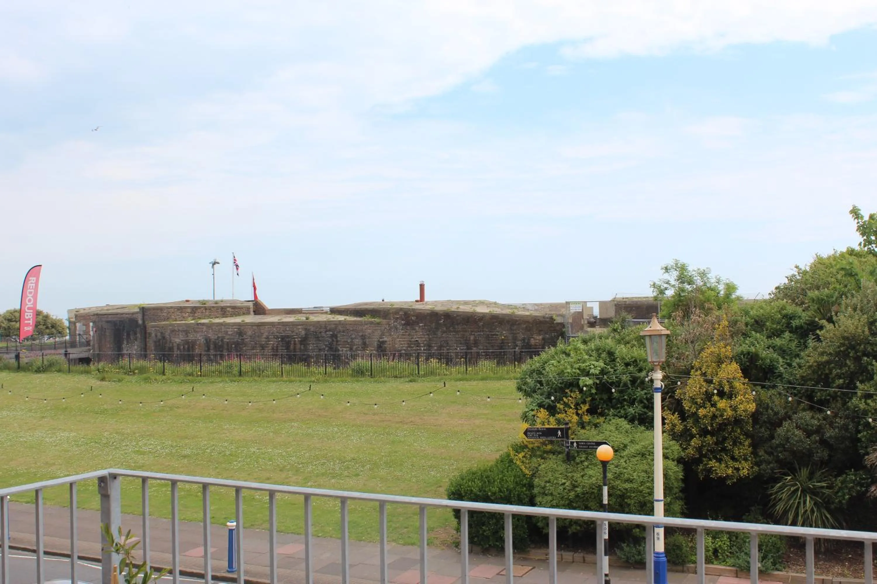 By The Sea Bed and Breakfast