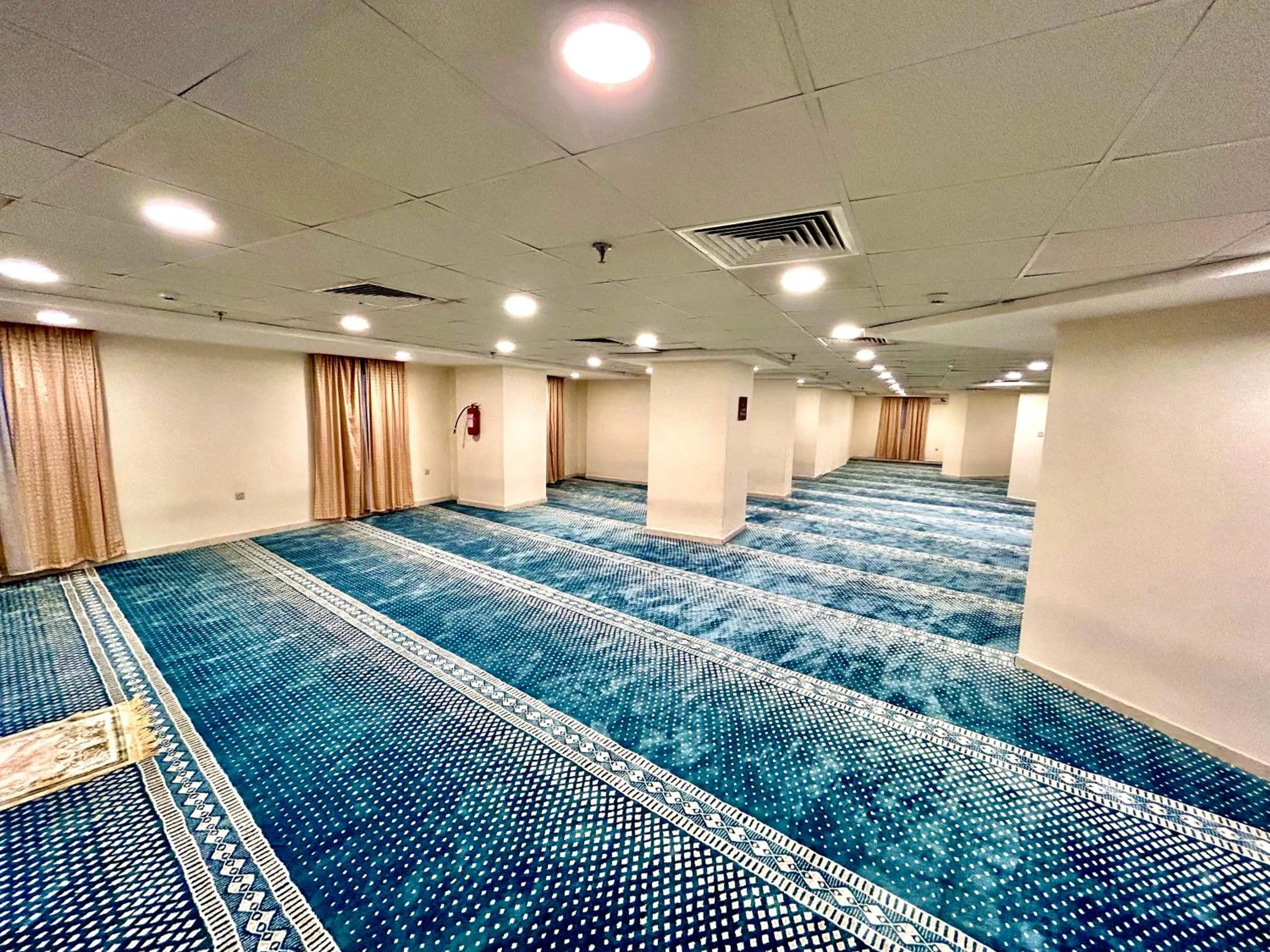 Place of worship in Knooz Aldiafah