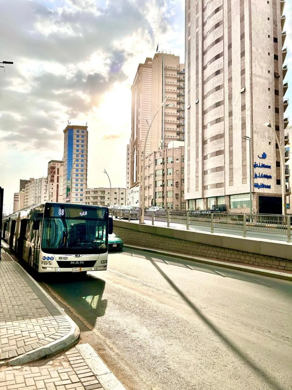 Day in Knooz Aldiafah