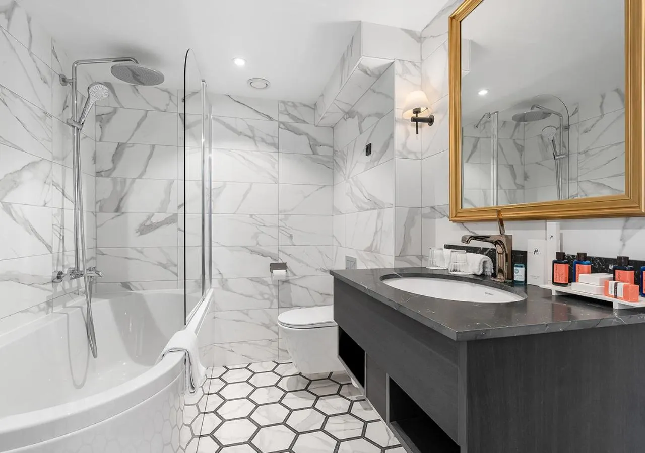 Bathroom in ProfilHotels Copenhagen Plaza