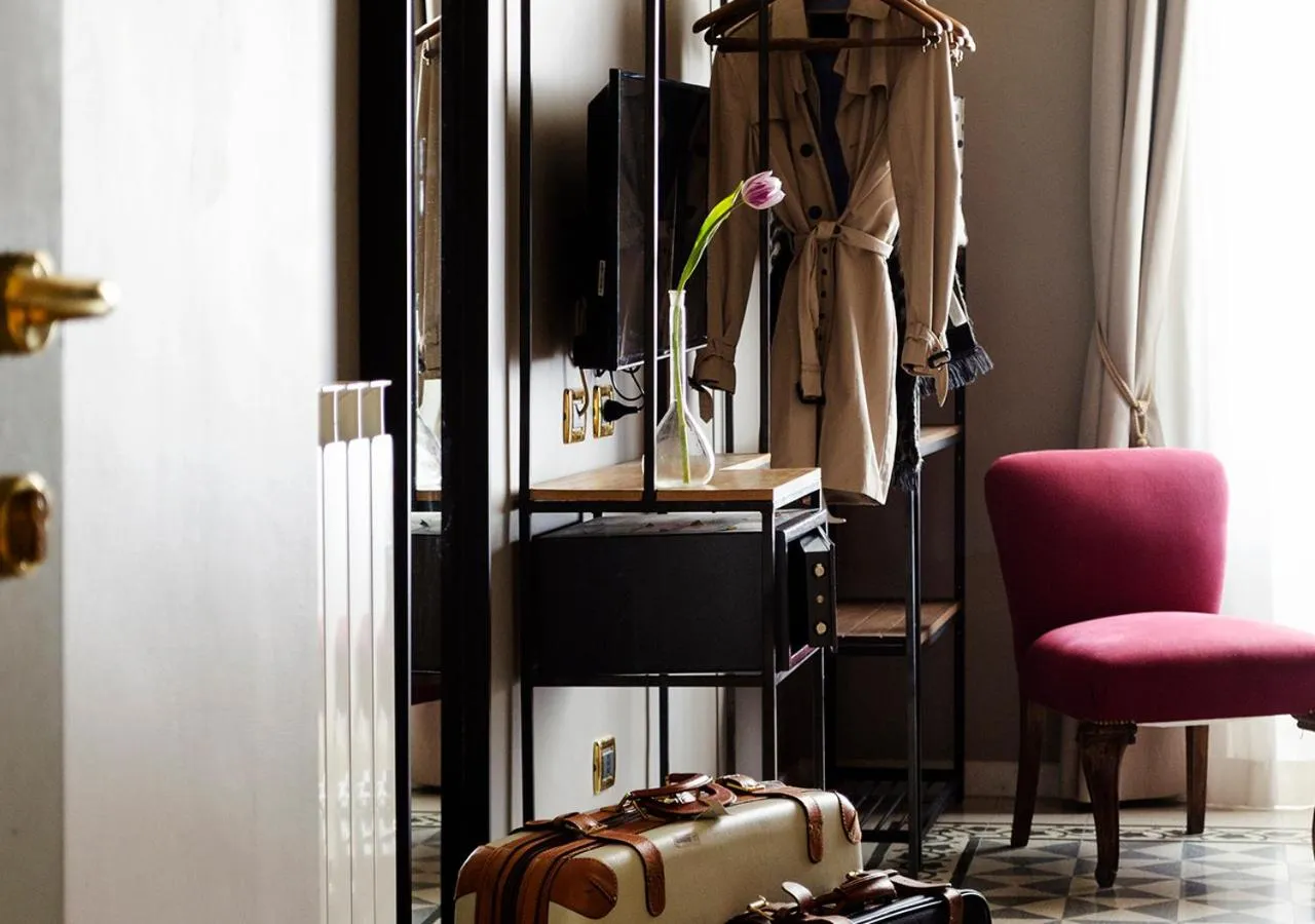 Bedroom in Eterna Roma