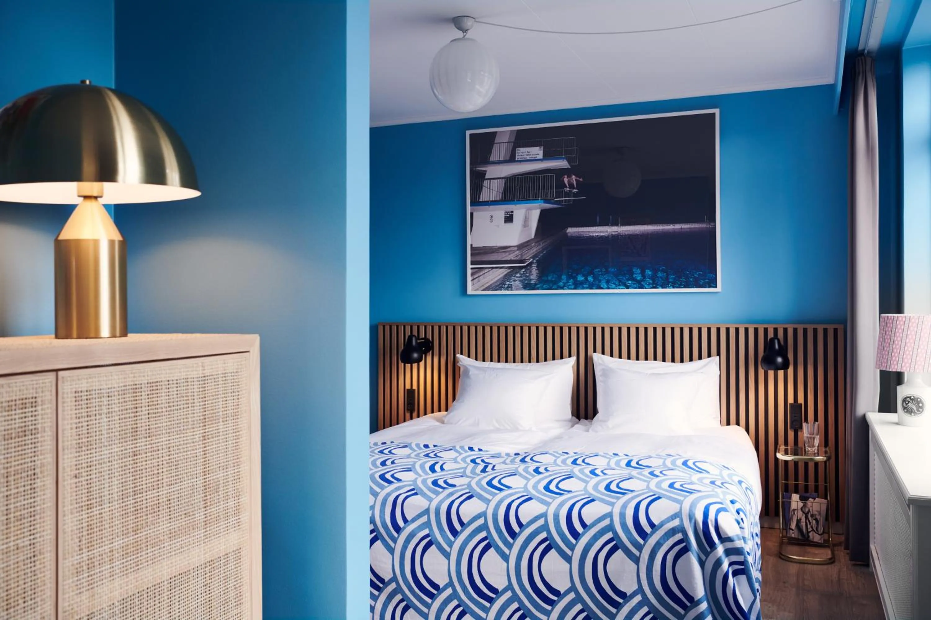 Bedroom, Bed in Coco Hotel