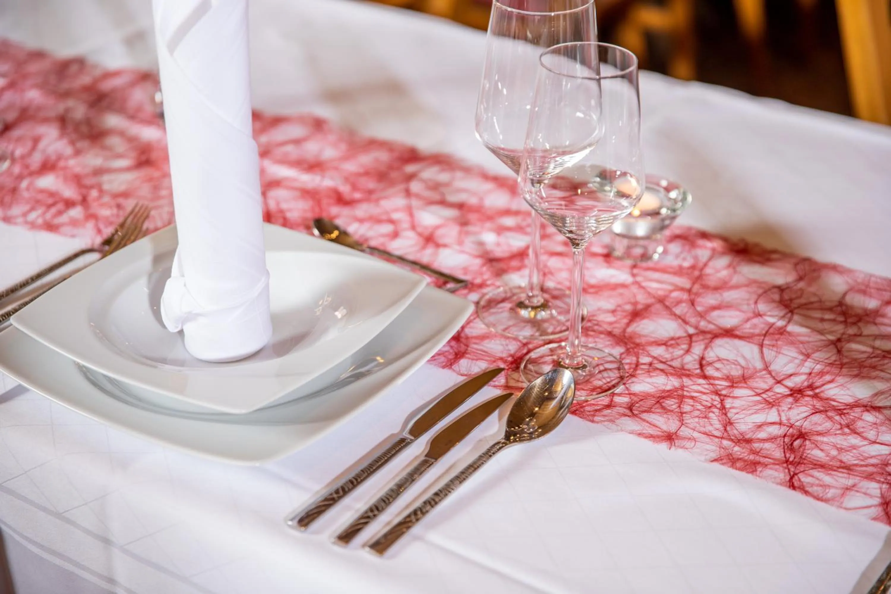 Restaurant/places to eat in Hotel-Restaurant Straussen