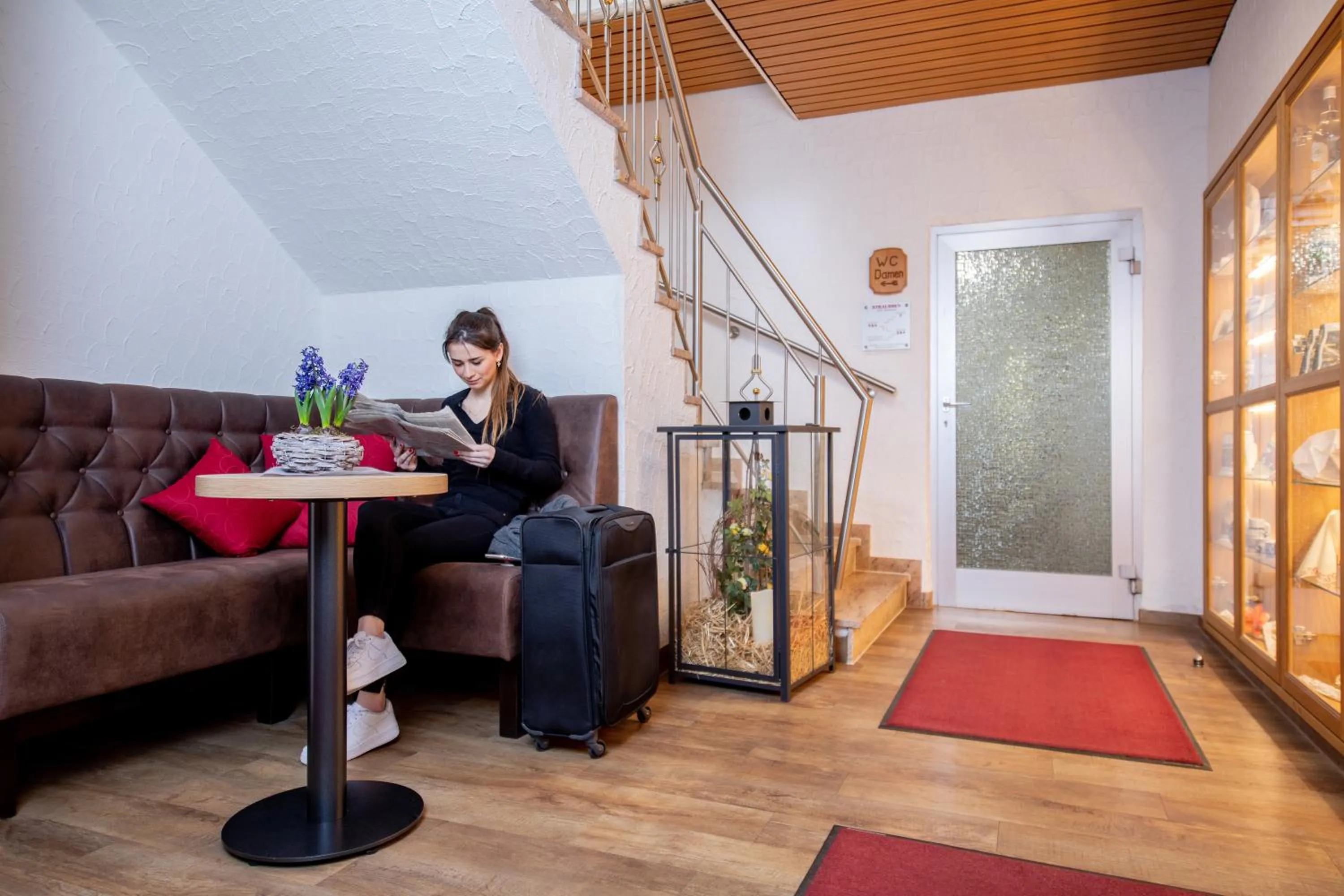 People in Hotel-Restaurant Straussen