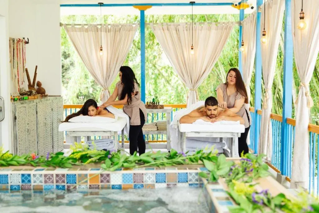 Massage in Hotel Hacienda Santa Clara