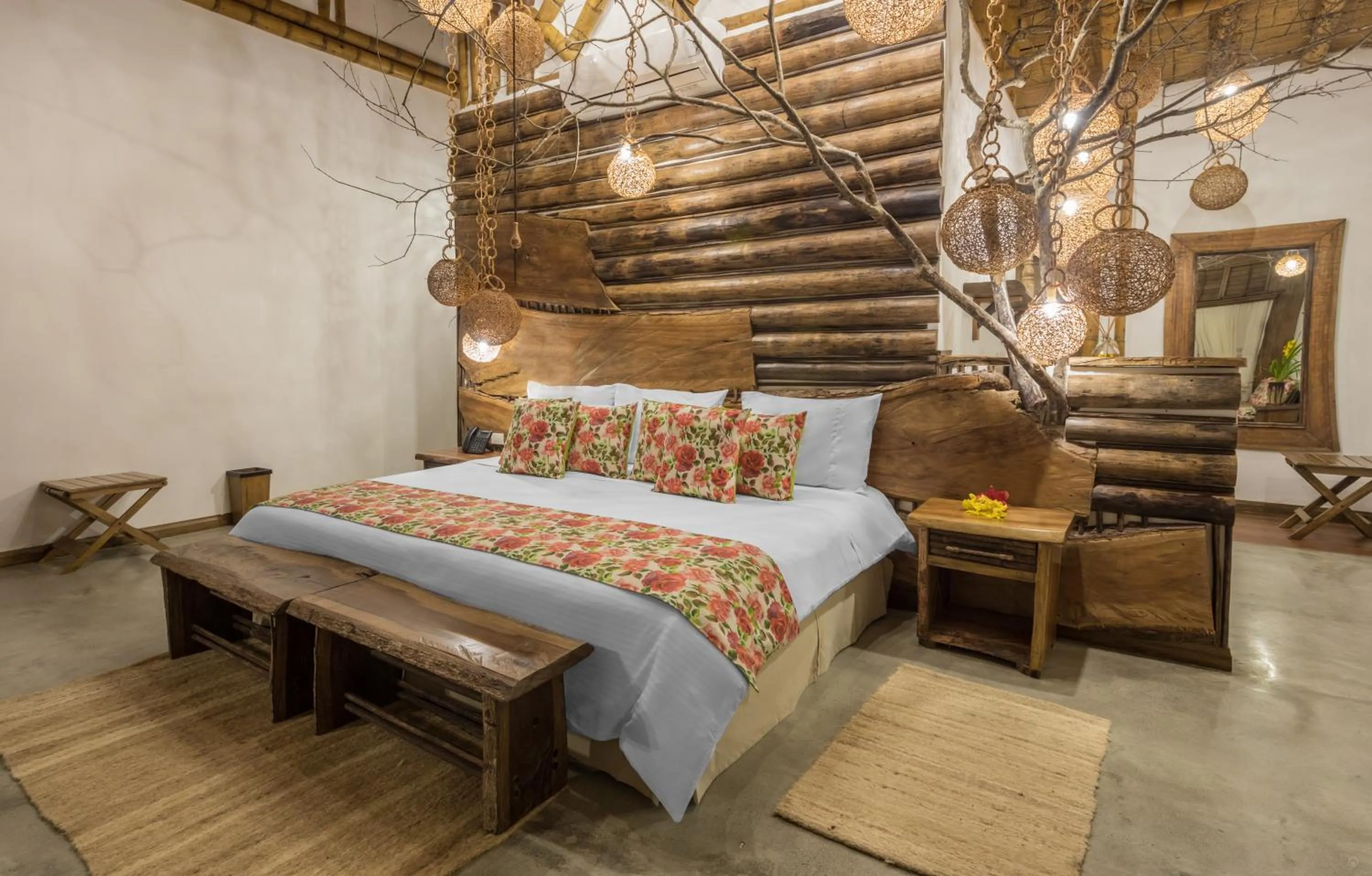 Photo of the whole room, Bed in Hotel Casa San Carlos Lodge Pereira