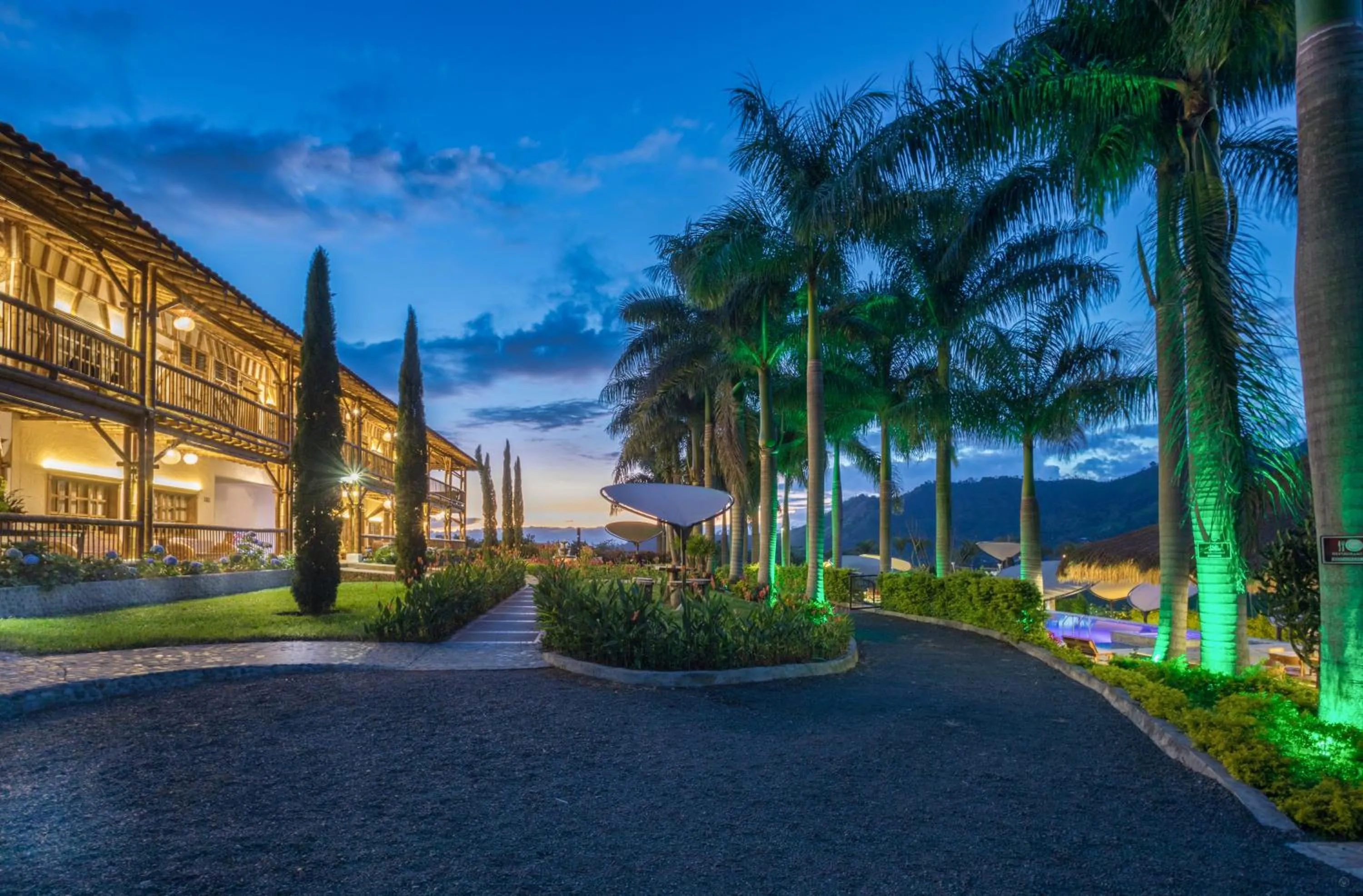 Garden in Hotel Casa San Carlos Lodge Pereira