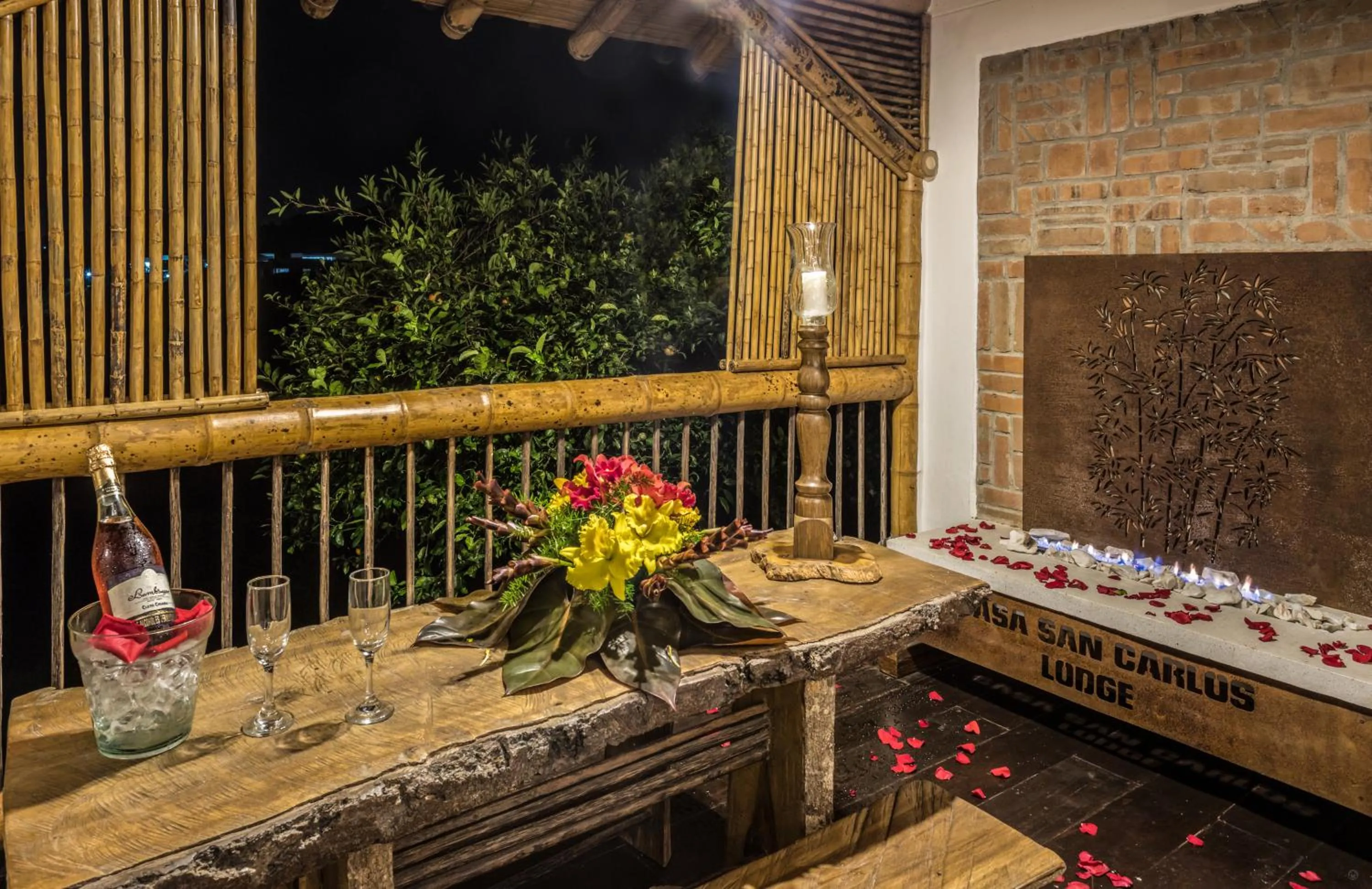 Decorative detail in Hotel Casa San Carlos Lodge Pereira