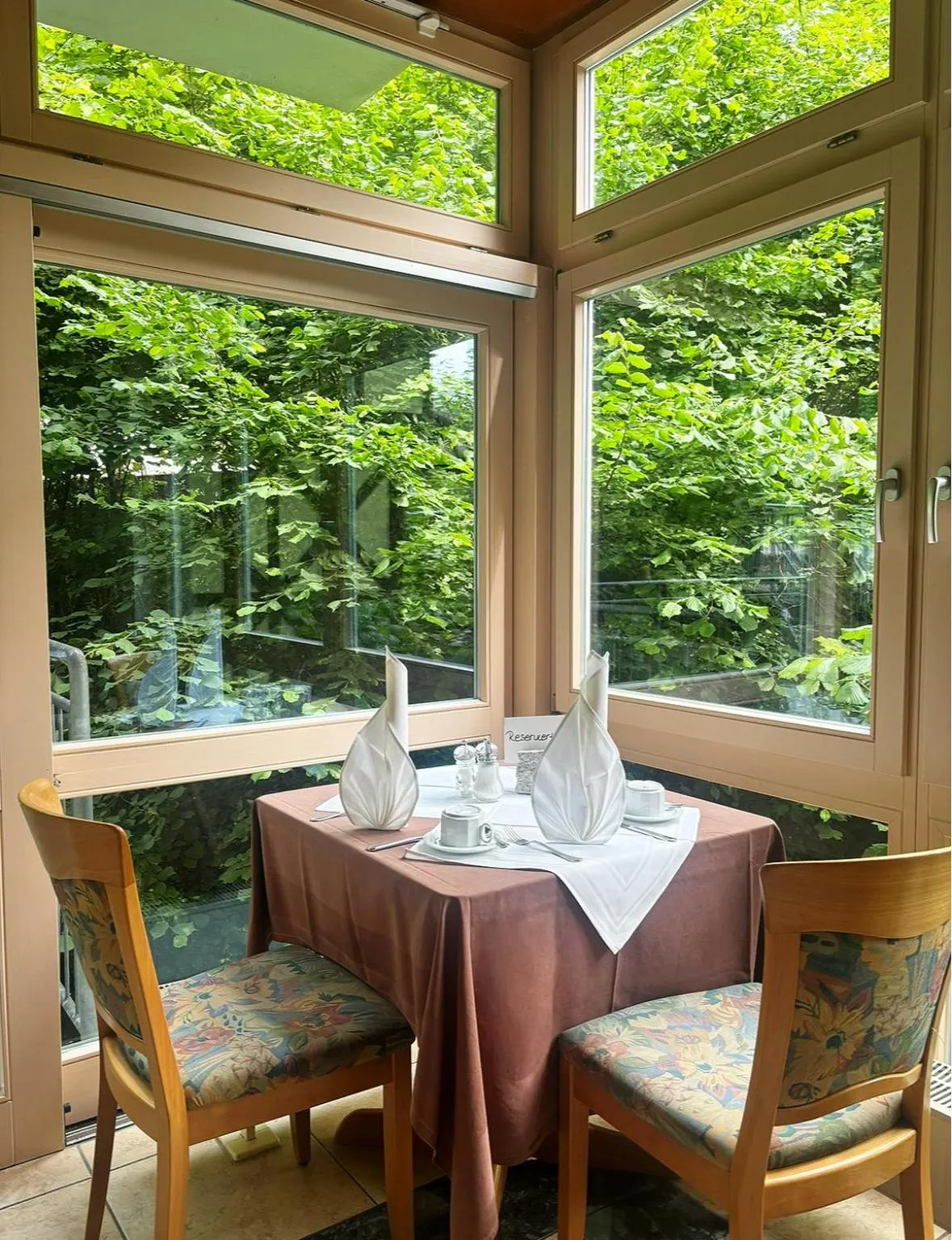 Breakfast in Hotel Wasserfall