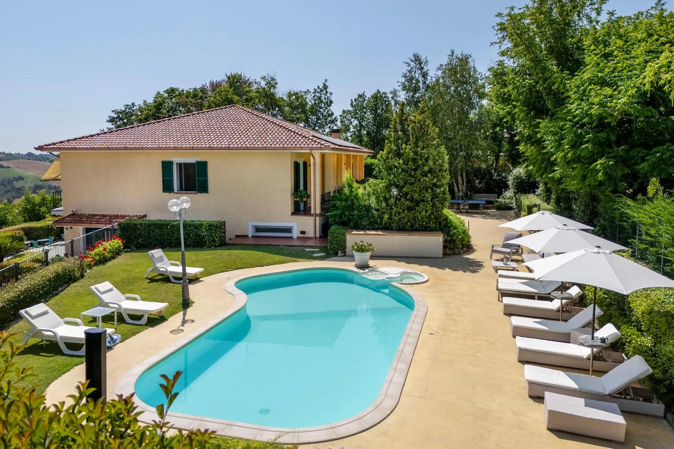Property building in Villa La Quiete