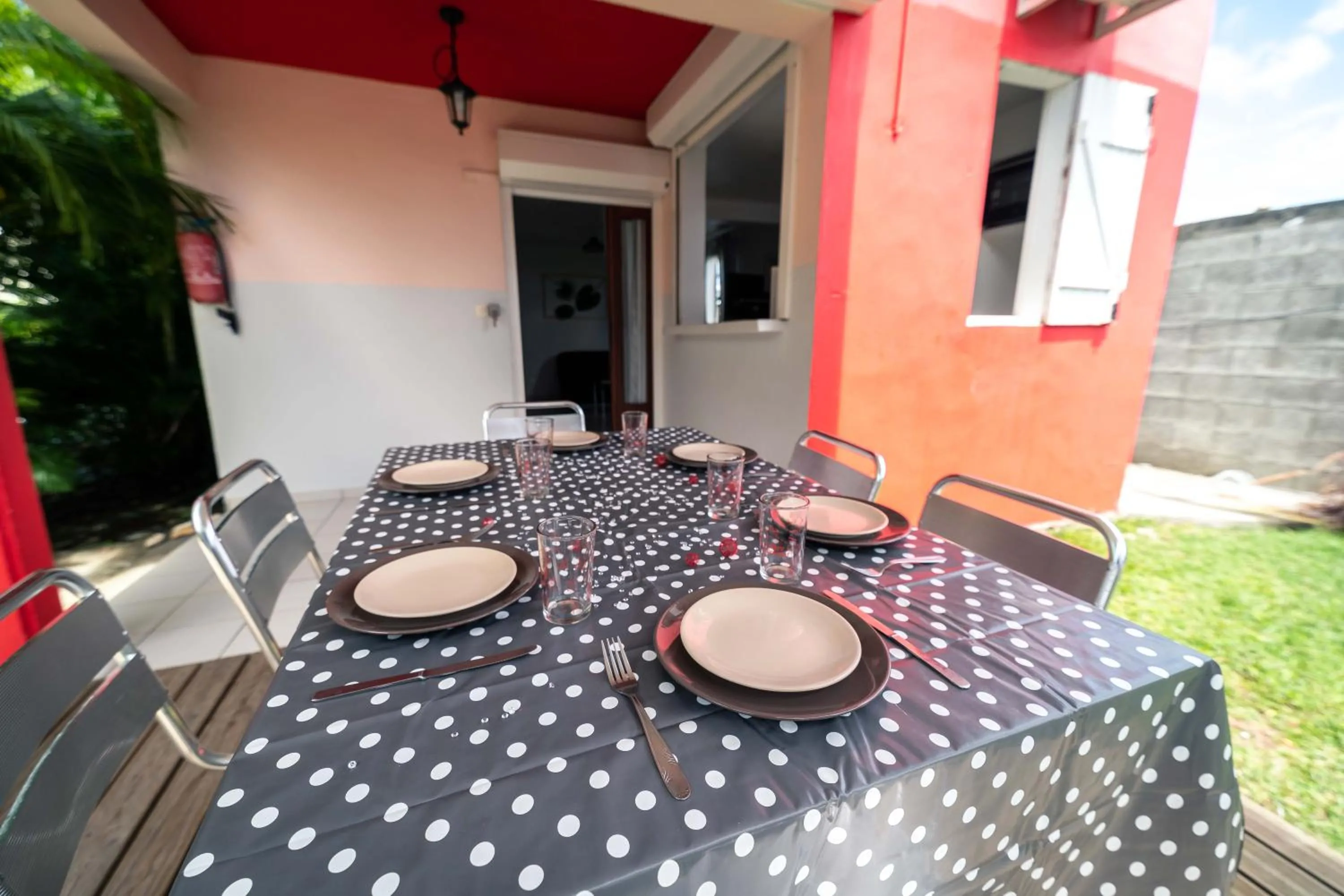 Balcony/Terrace in Domaine De Marly, 3 étoiles