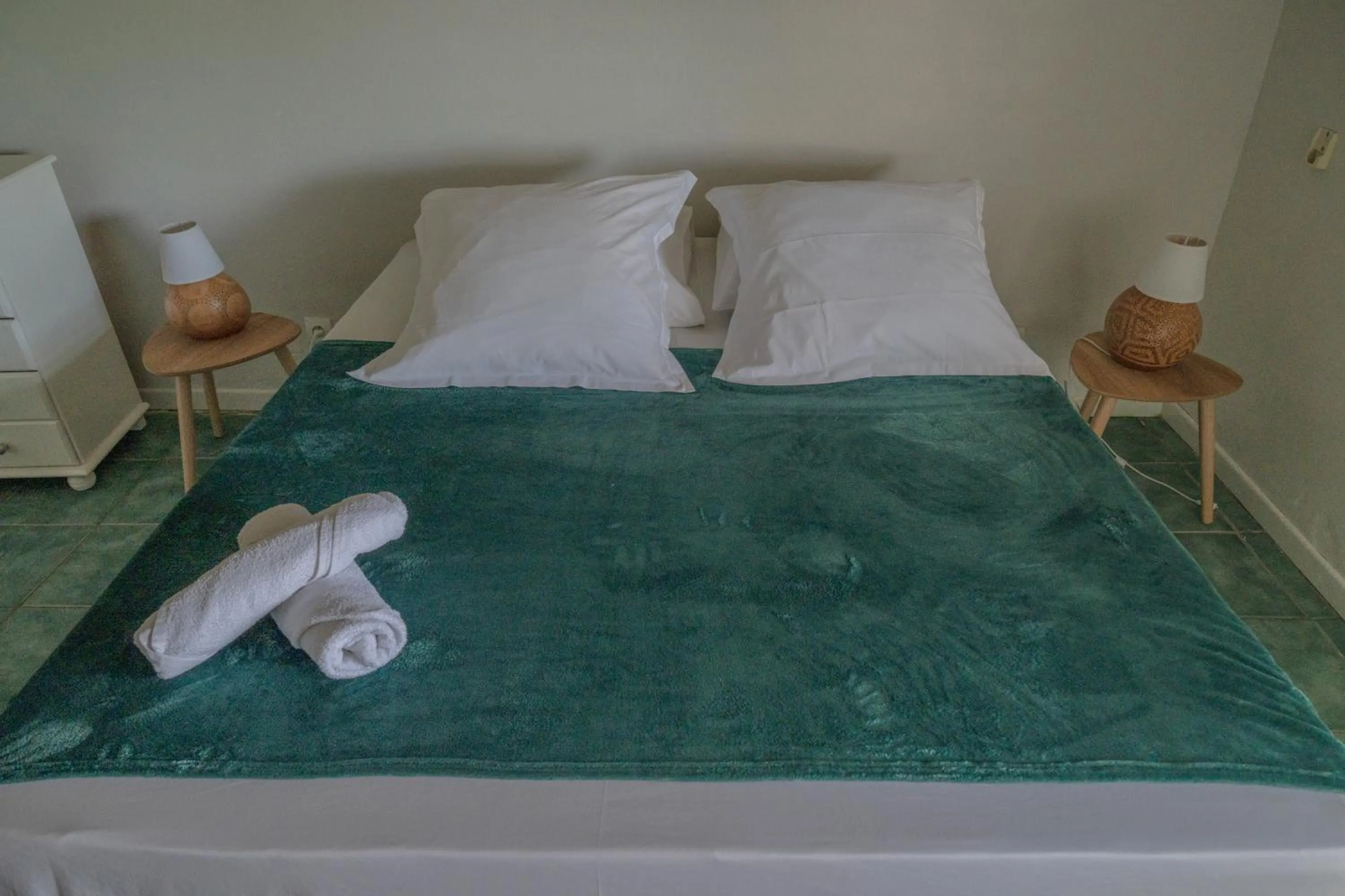 Bedroom, Bed in Domaine De Marly, 3 étoiles