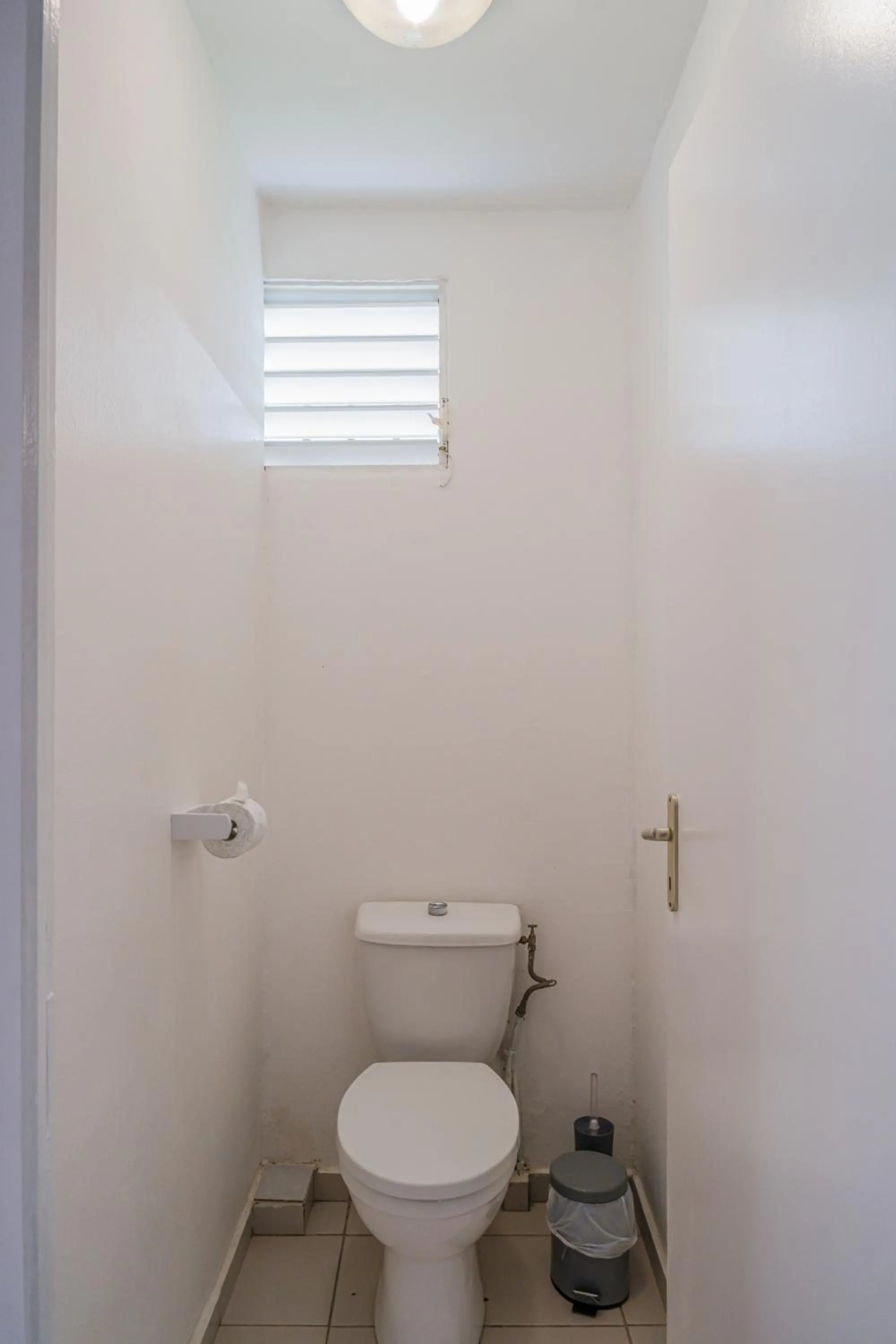 Toilet in Domaine De Marly, 3 étoiles