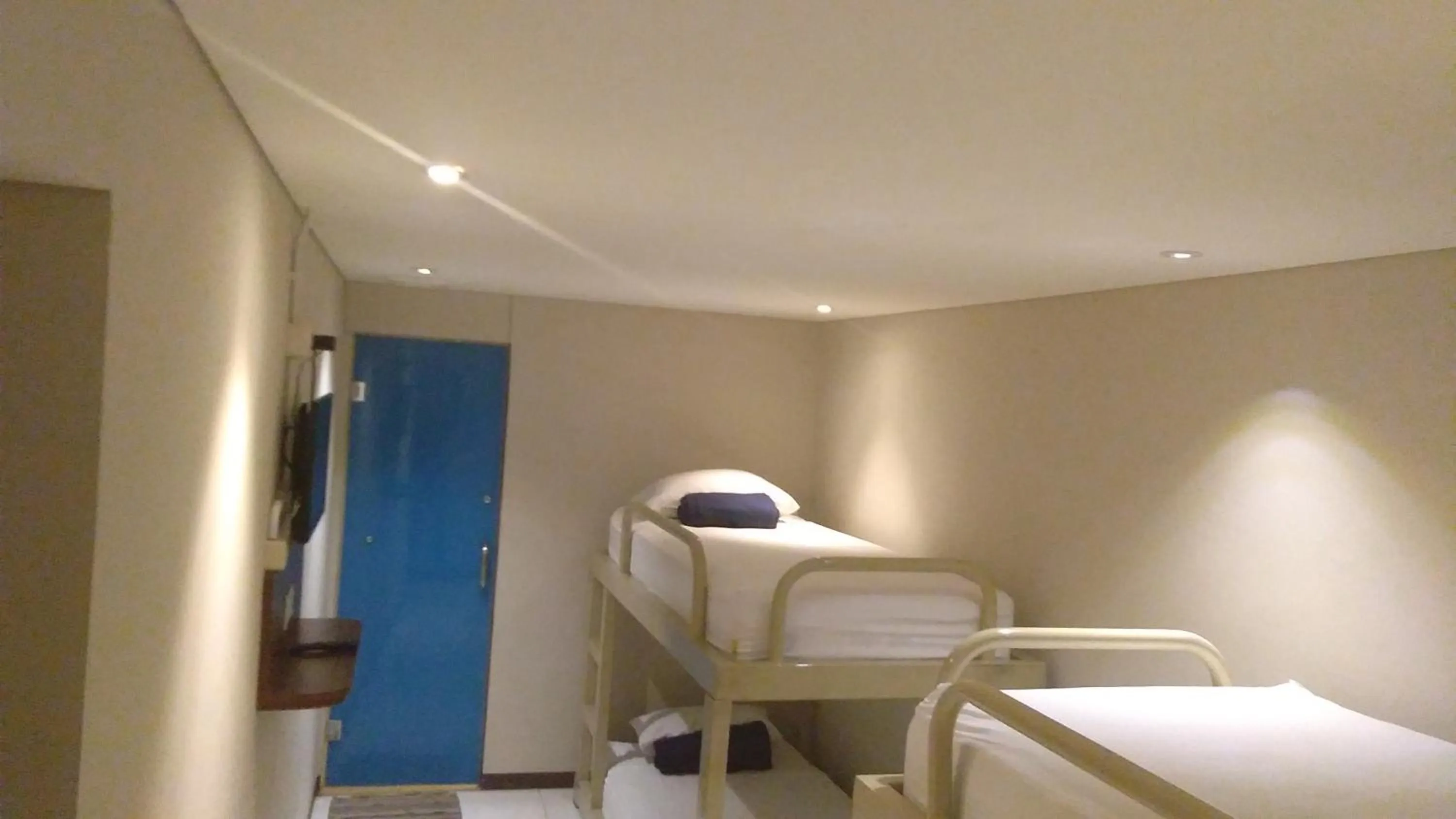 Bathroom, Bed in Subwow Hostel