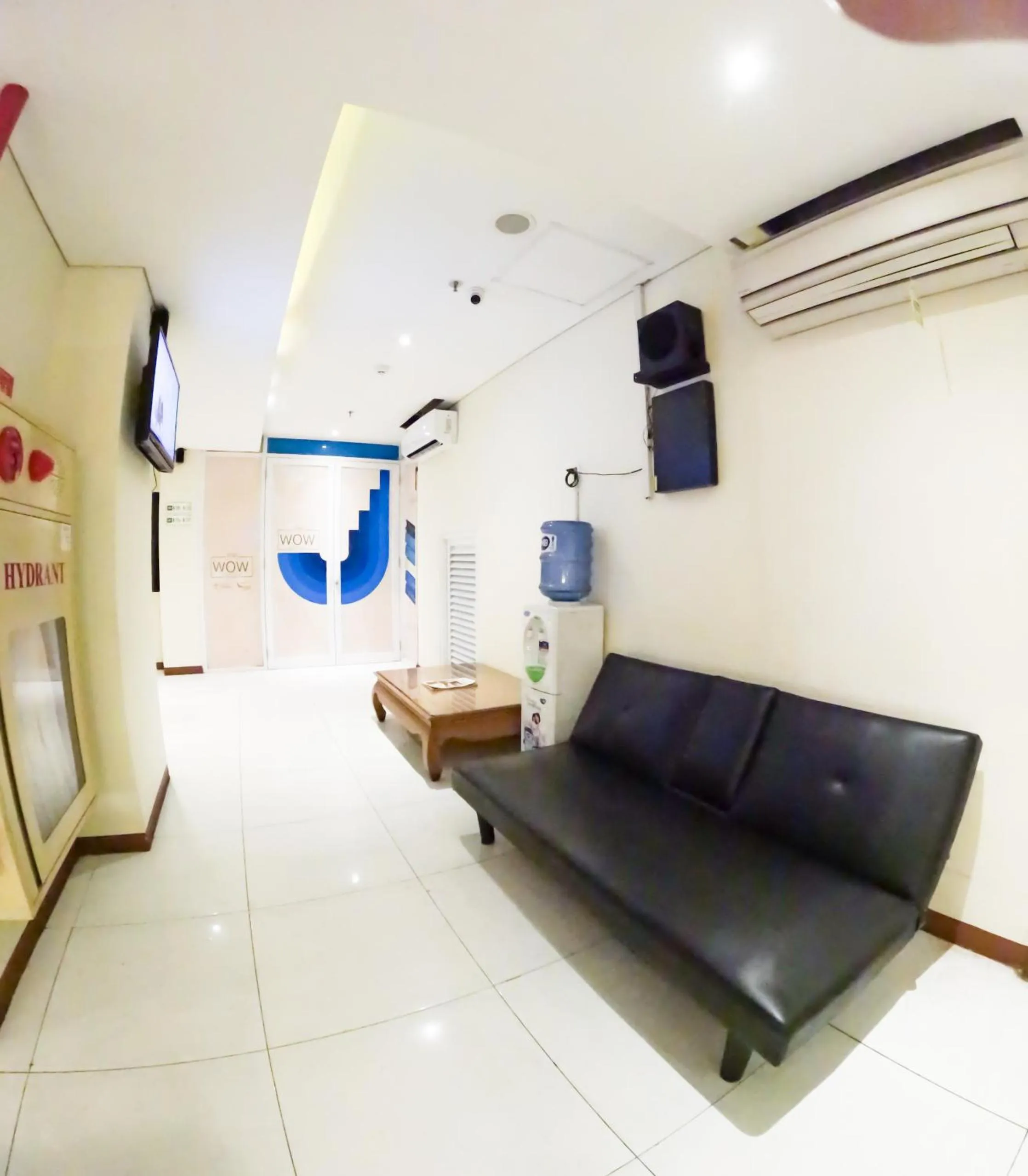 Lobby or reception in Subwow Hostel