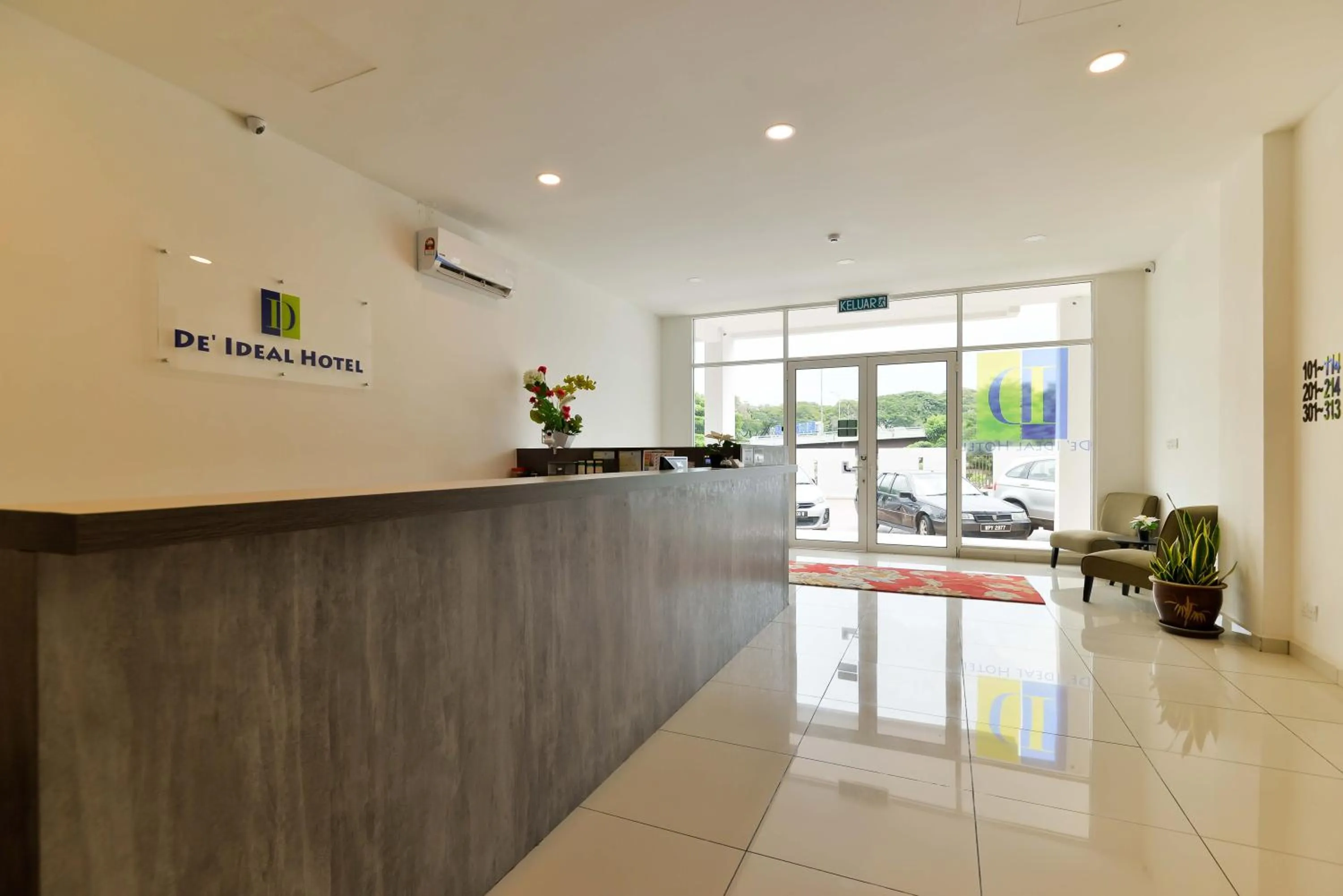 Lobby or reception in Fumah Hotel Jalan Kuching