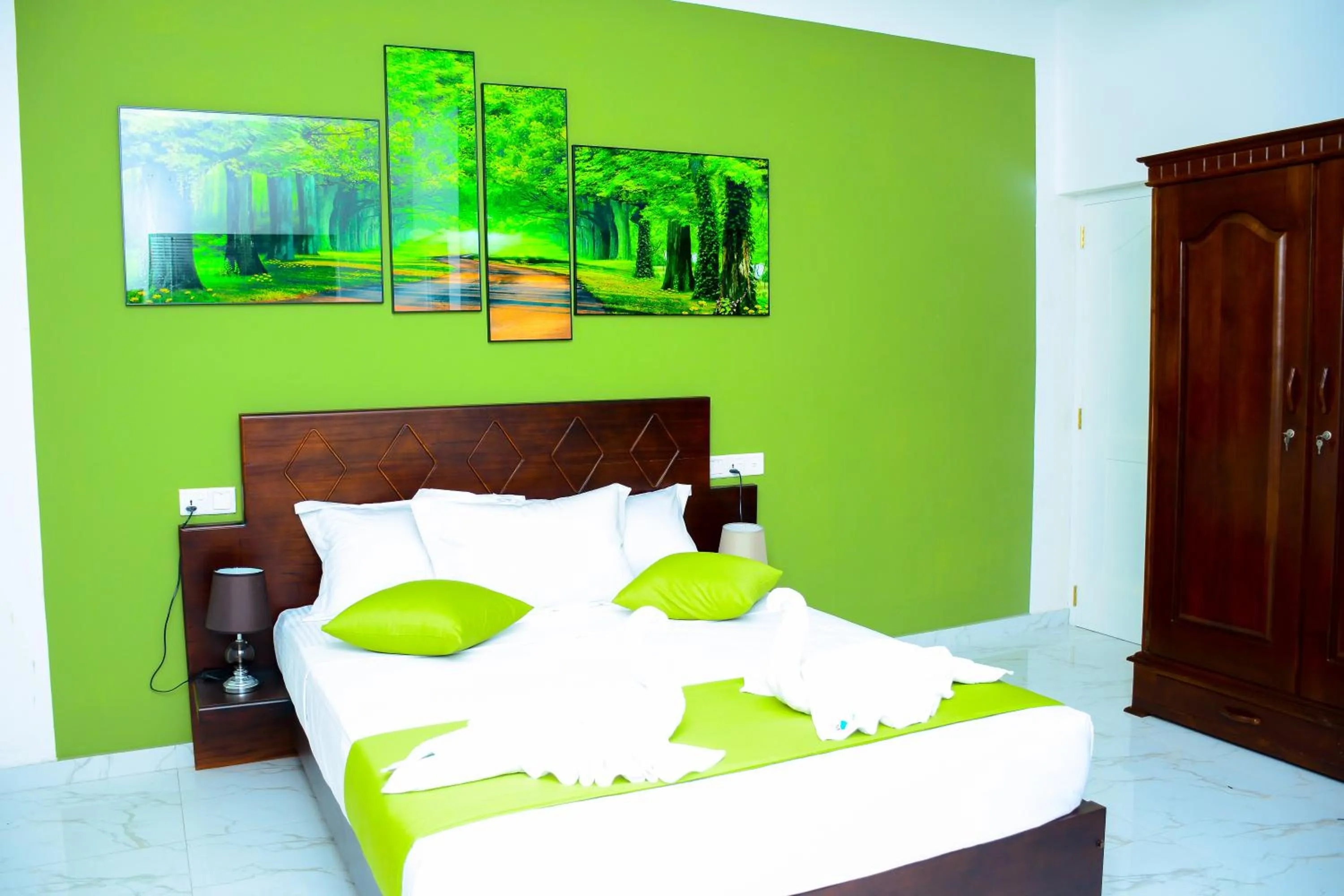 Bed in Mama Beach Villa