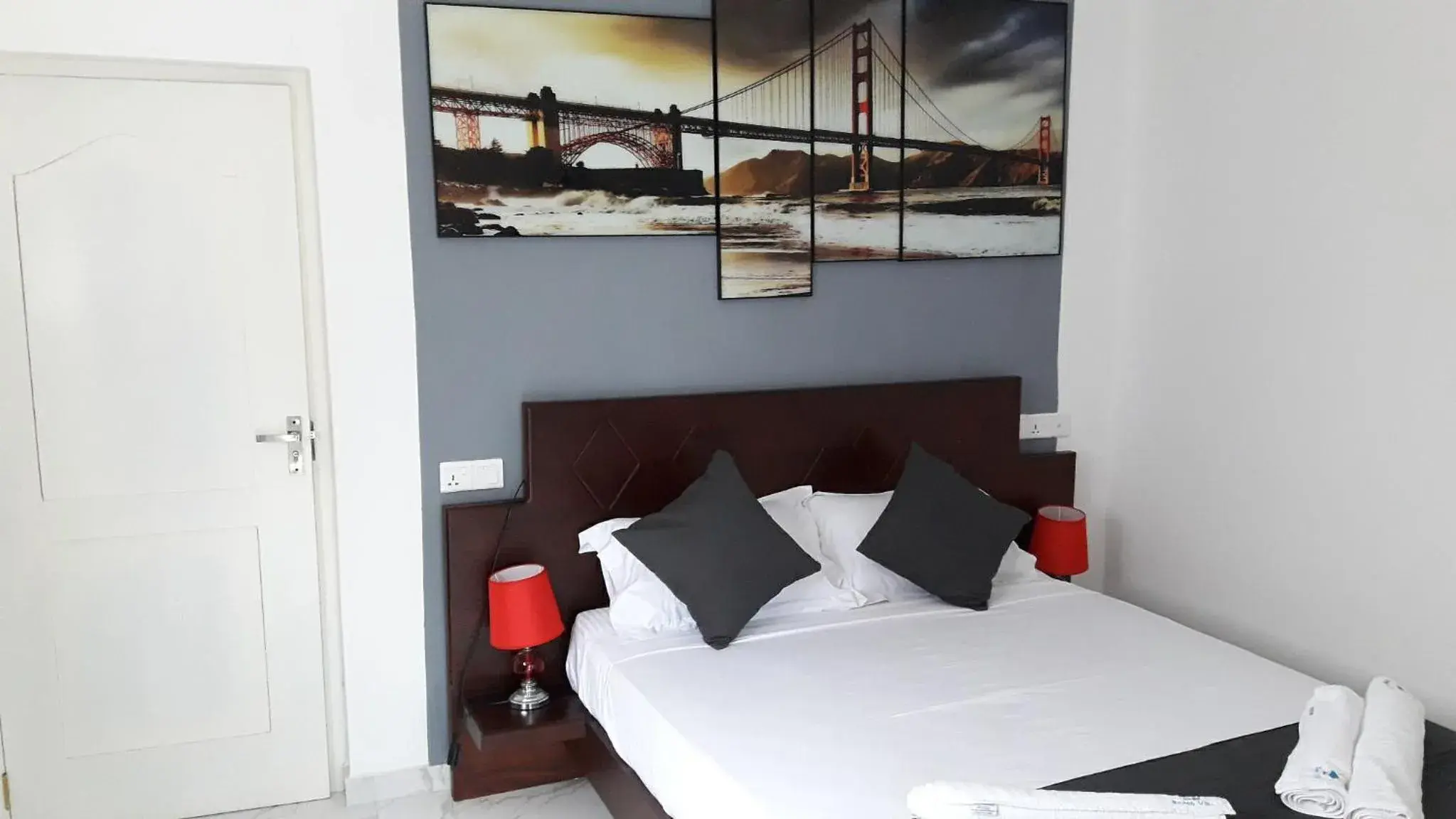 Triple Room with Private External Bathroom with A/C in Mama Beach Villa Triple Room with Private External Bathroom with A/C in Mama Beach Villa