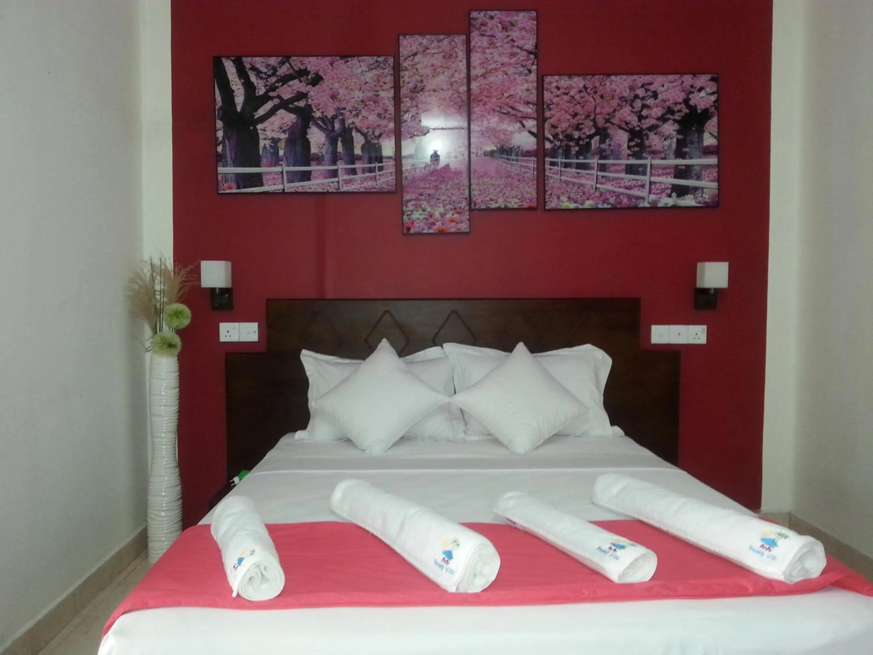 Bed in Mama Beach Villa