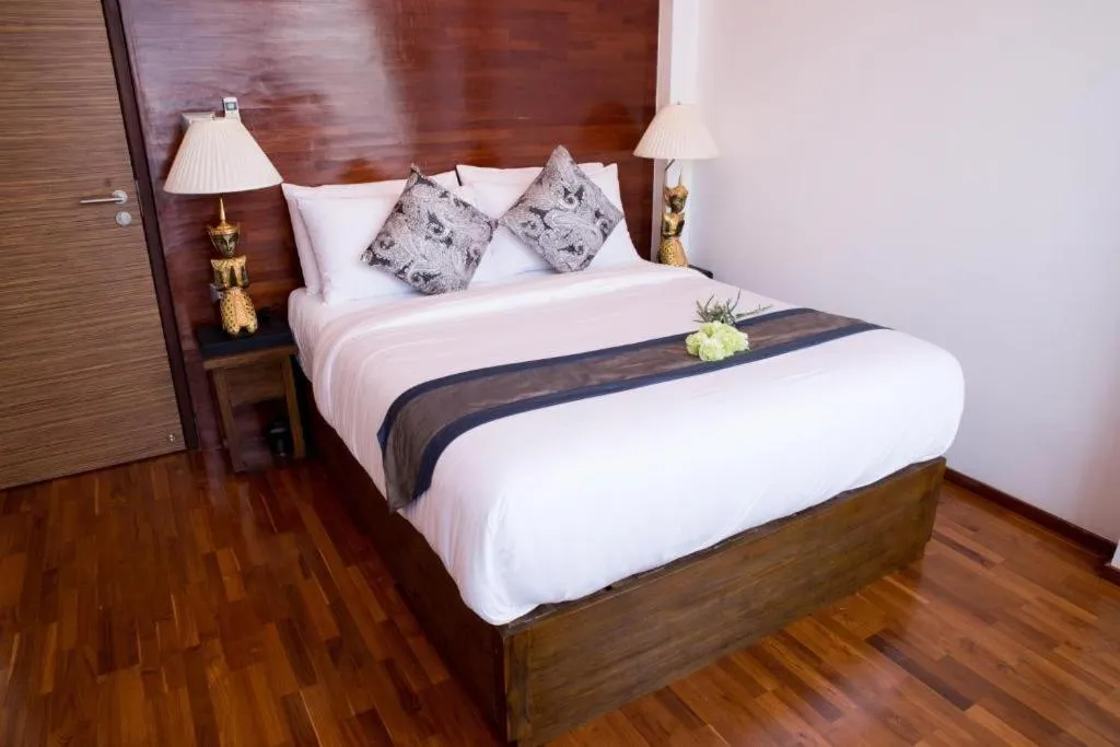 Bed in Chic Villa 6