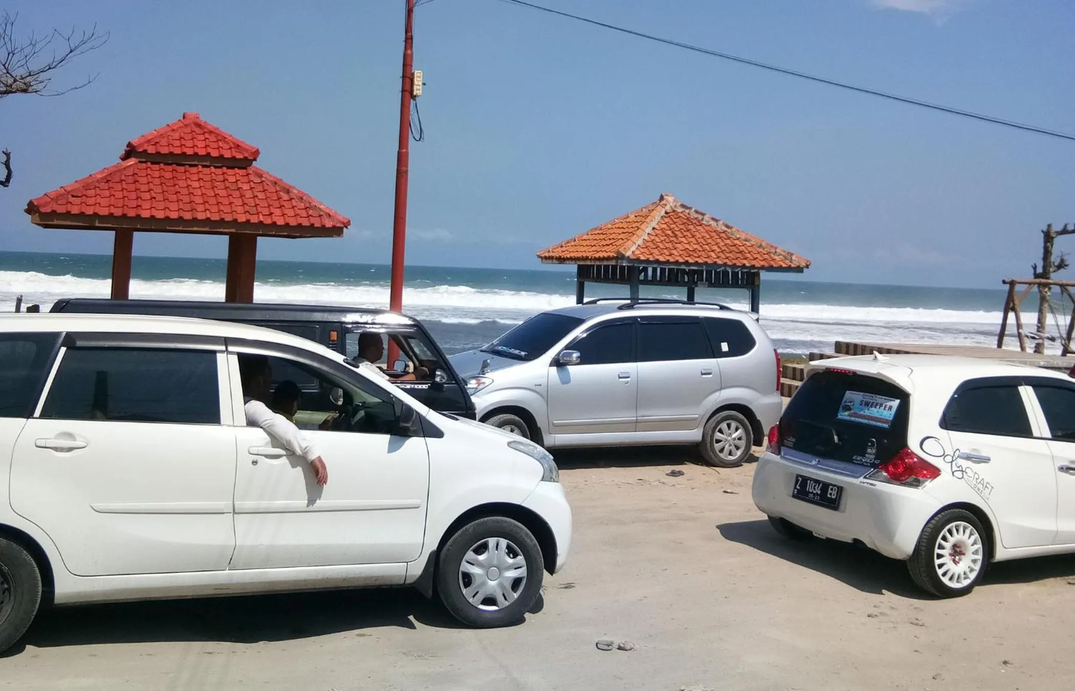 Penginapan Karanglaut Sayangheulang