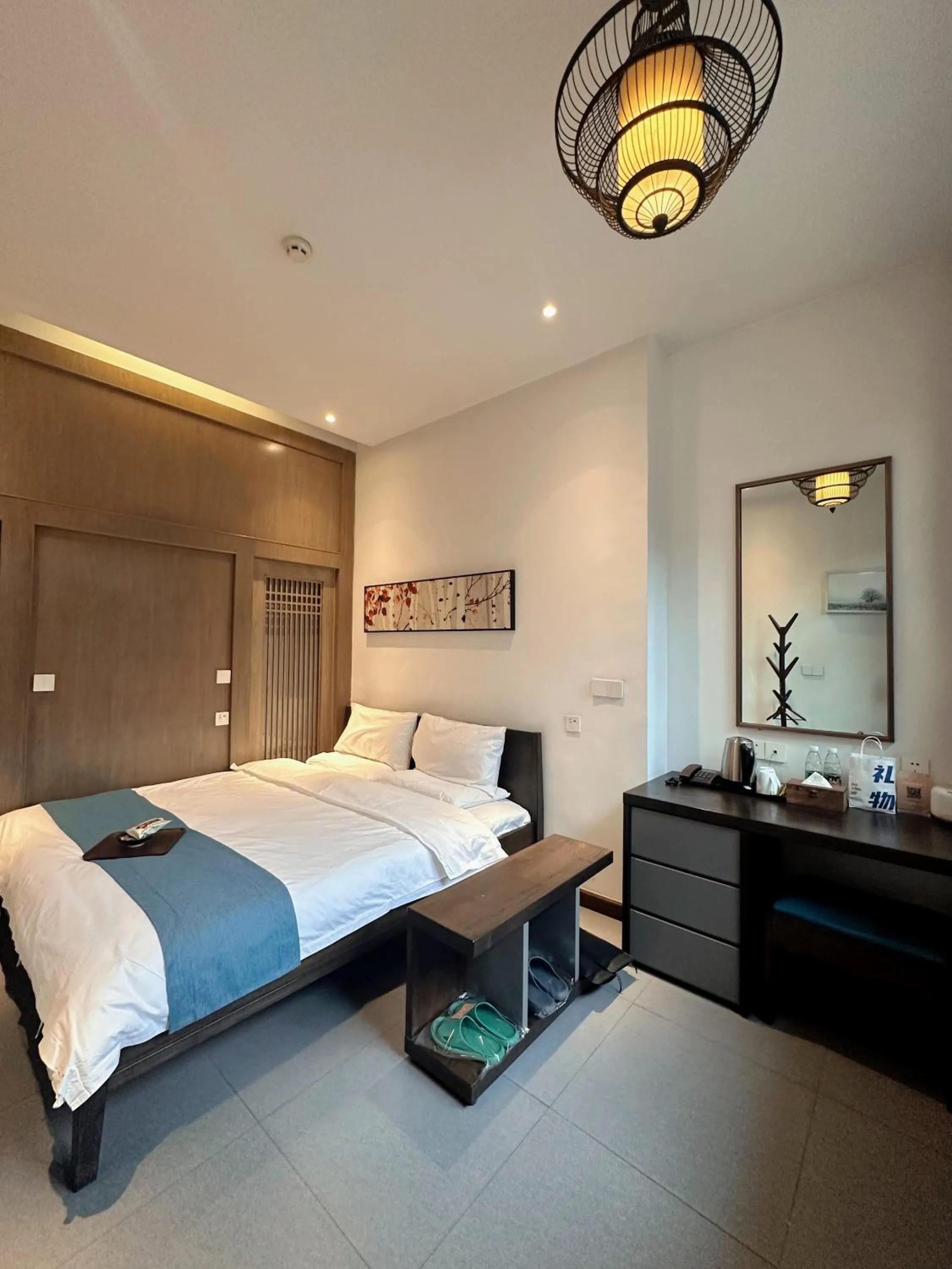 Bed in Elsewhere Hotel Inn North Street Branch