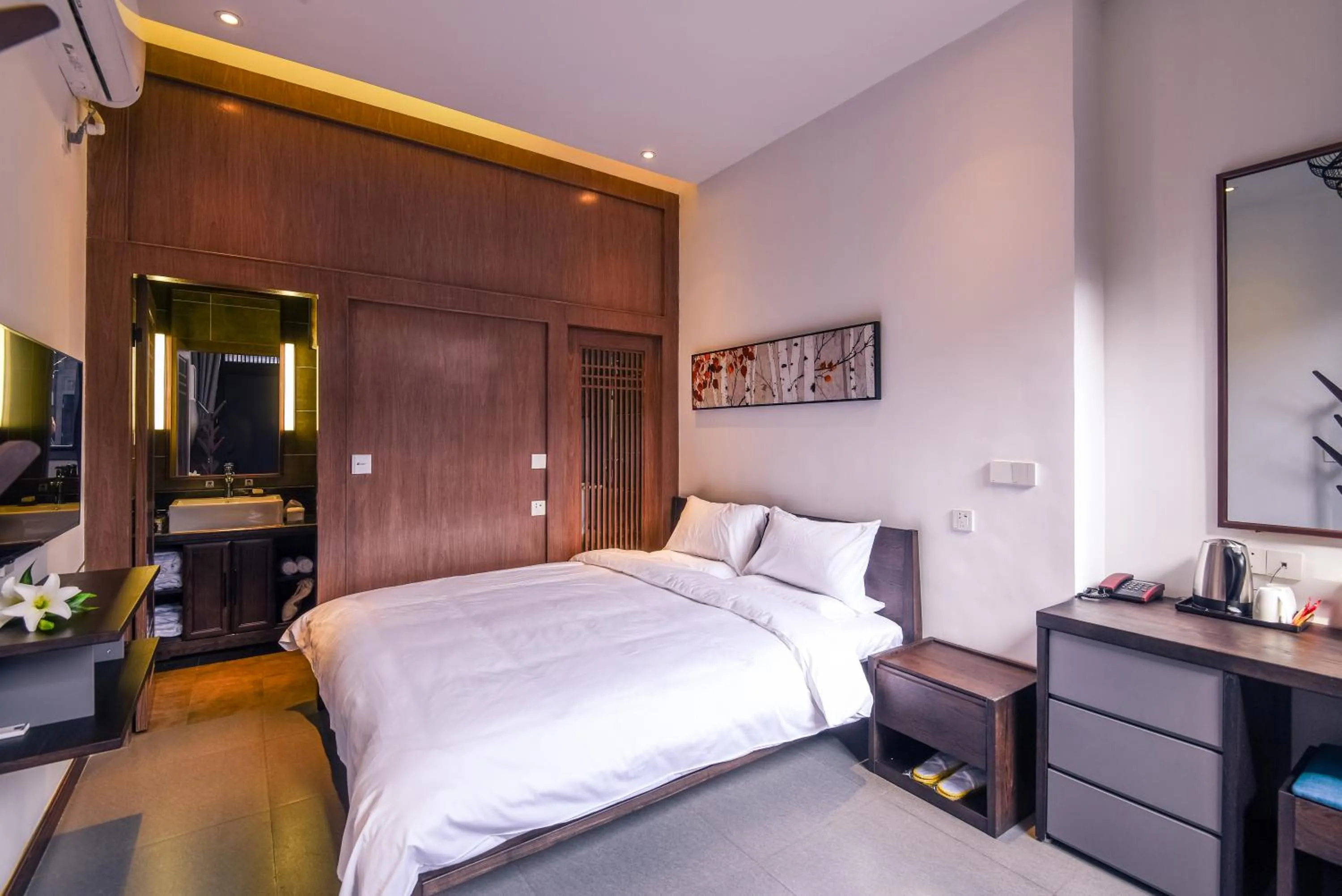 Bed in Elsewhere Hotel Inn North Street Branch