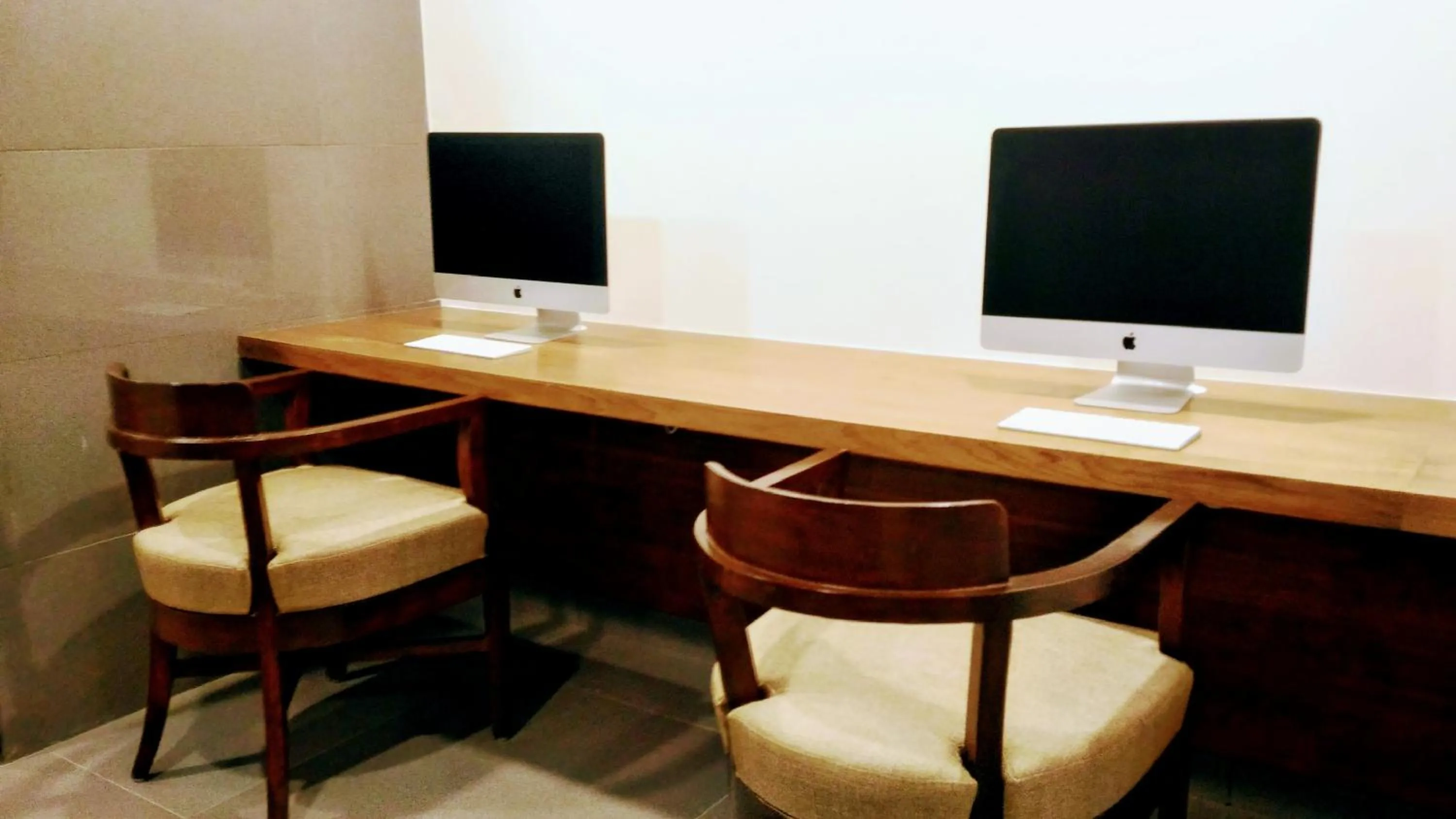 Area and facilities in Ginger Mumbai, Andheri