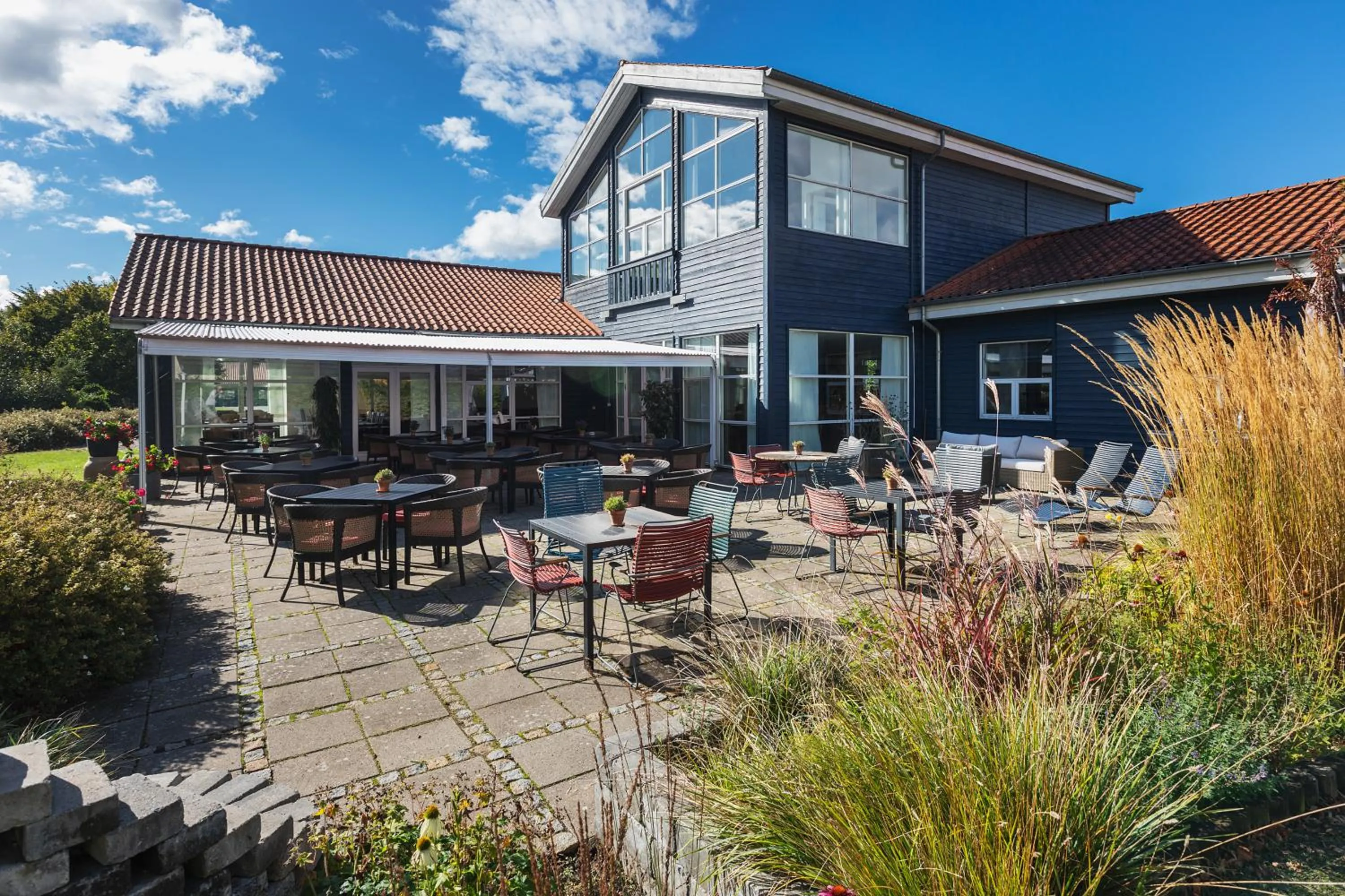 Garden in Hotel Sleep2Night