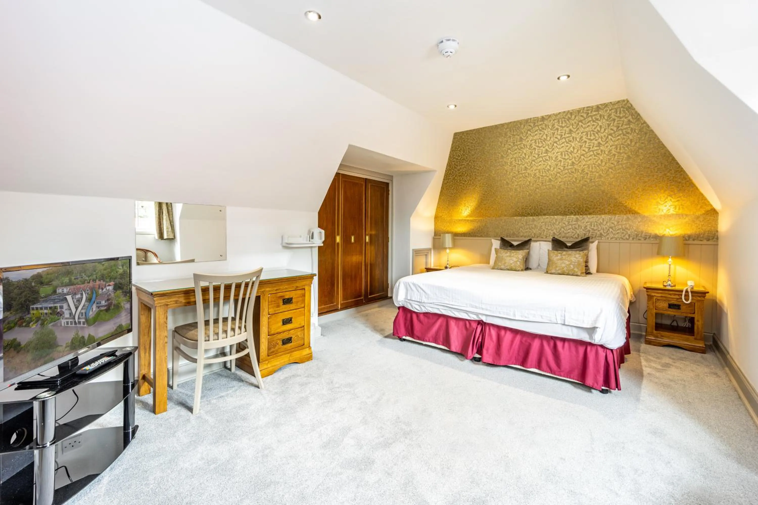 Bedroom, Bed in Best Western The Webbington Hotel & Spa