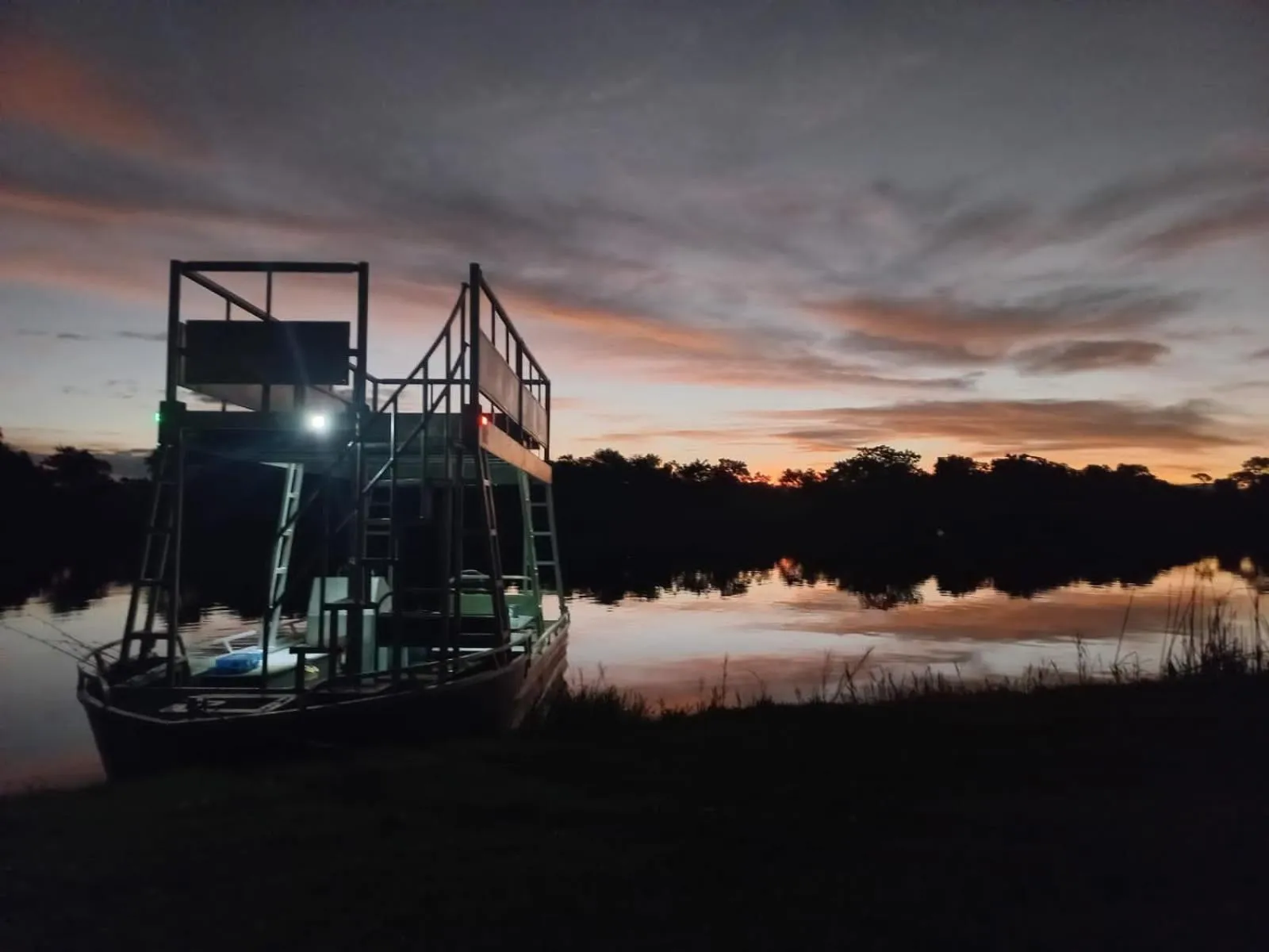 Sunset in River Hill Lodge