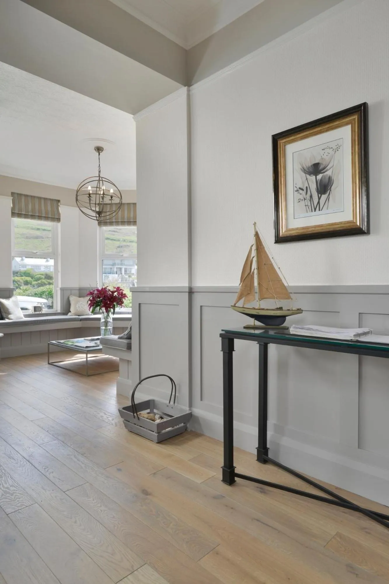 Decorative detail in Watersmeet Hotel