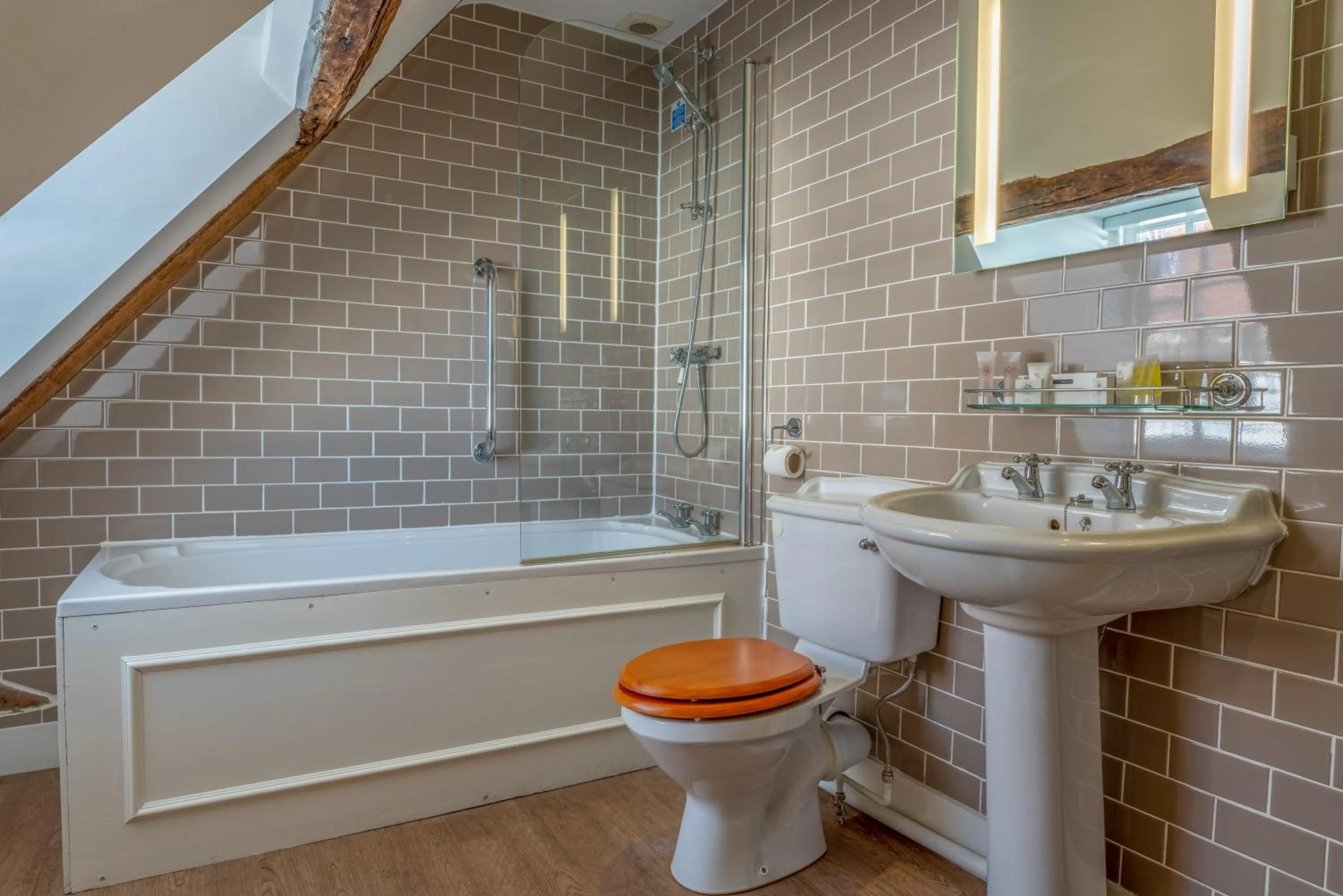 Bathroom in The Sun Inn