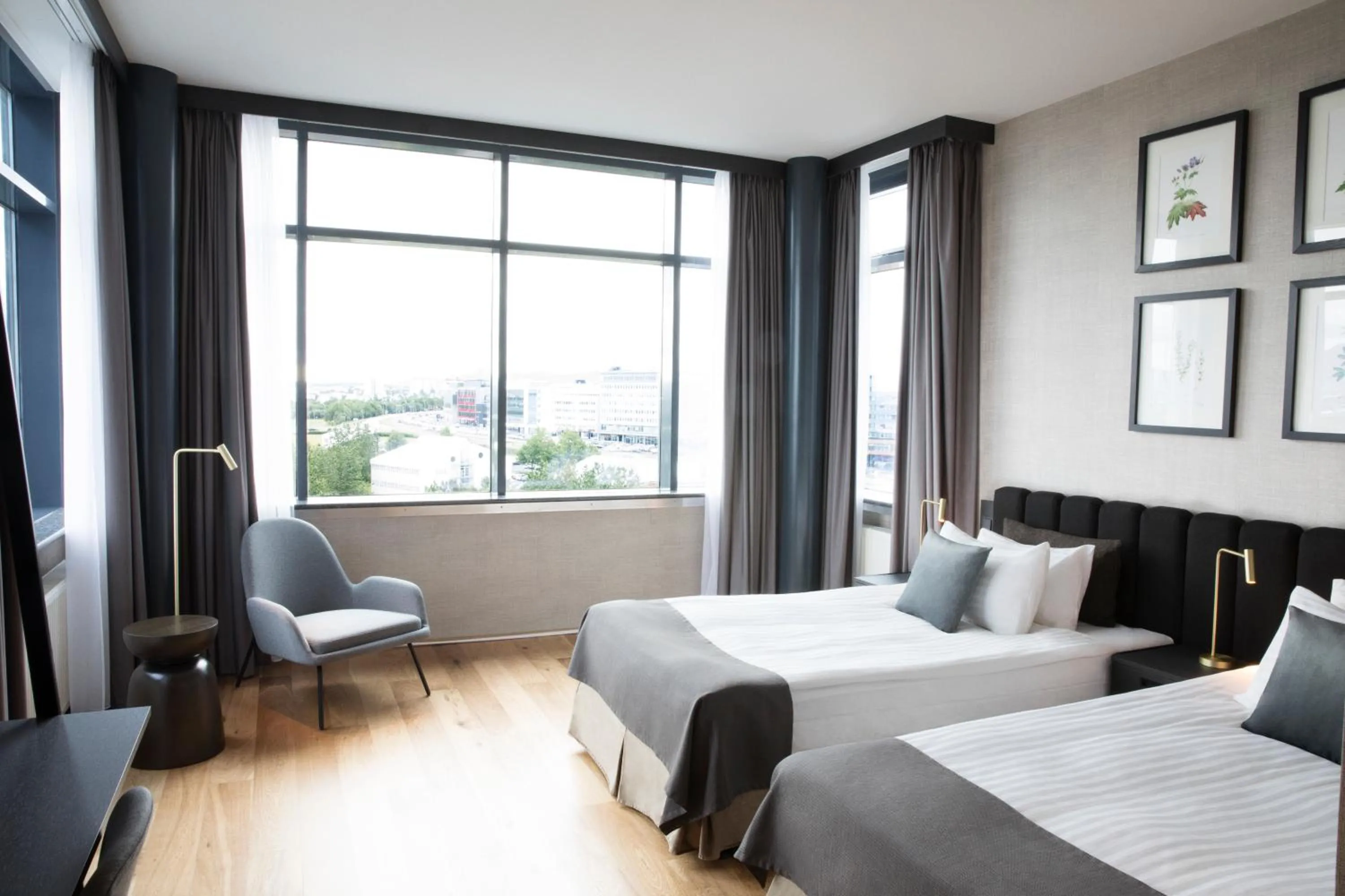 Bedroom, Bed in Hotel Reykjavík Grand