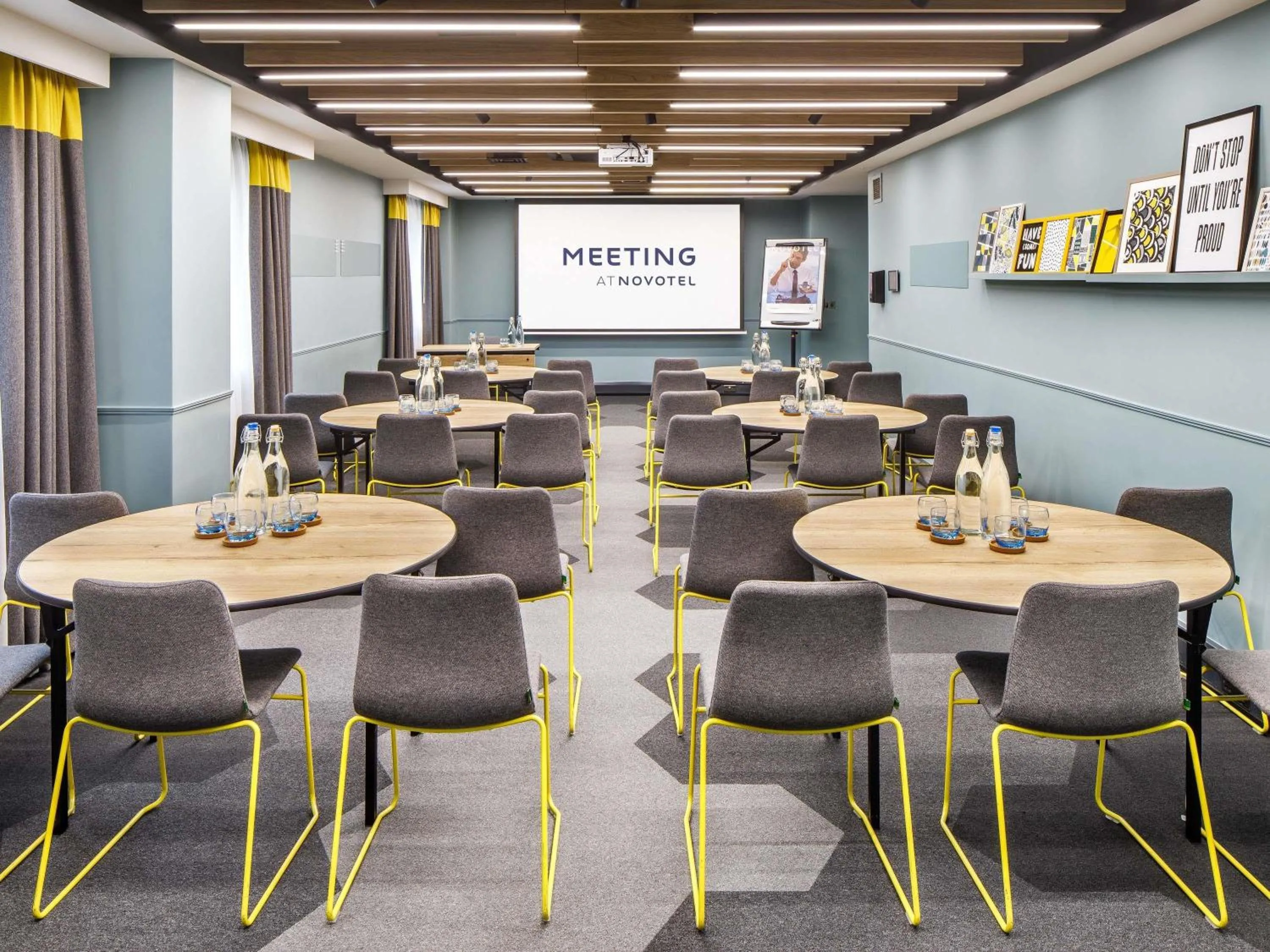 Meeting/conference room in Novotel London Bridge