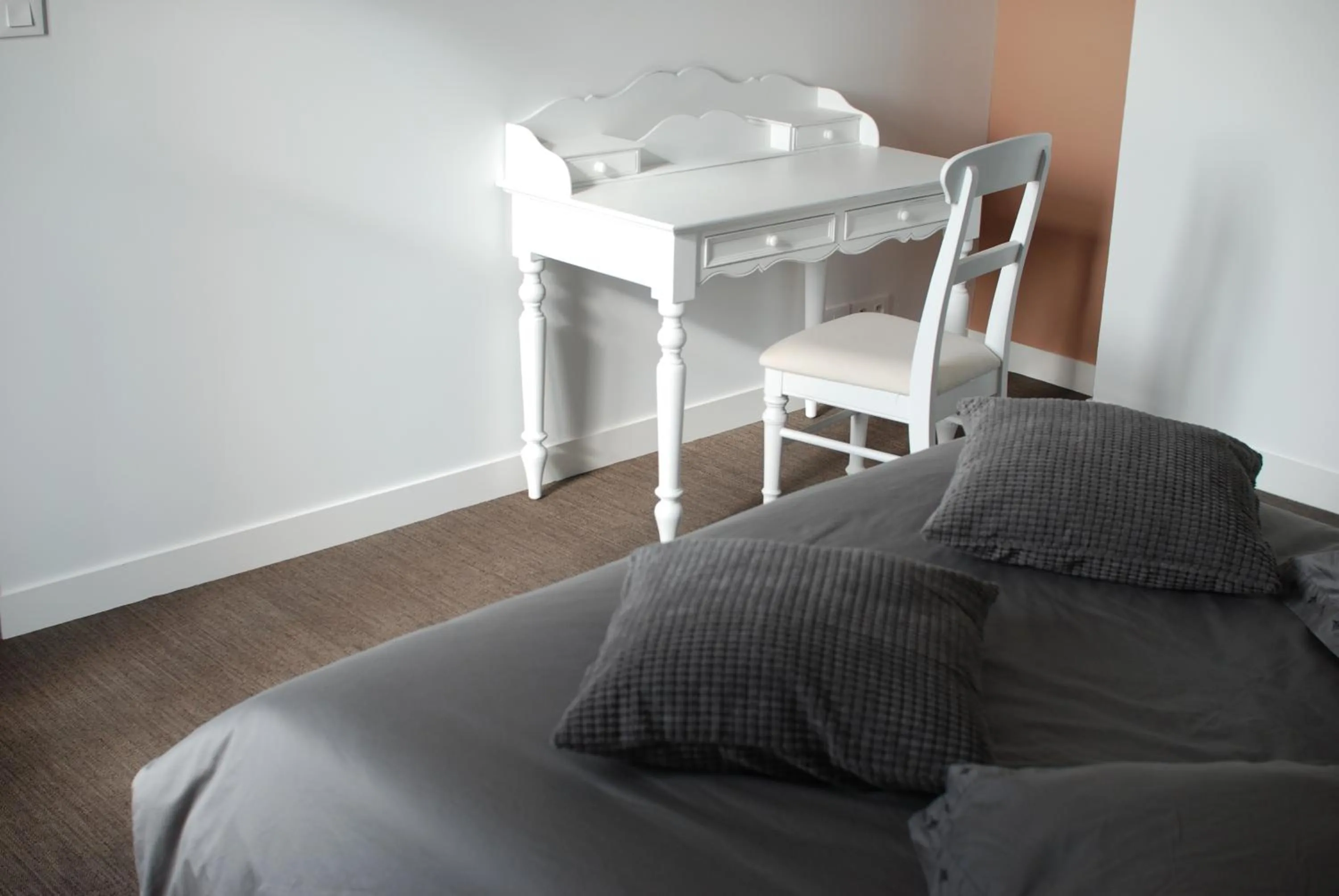 Bedroom, Bed in Villa Belmont