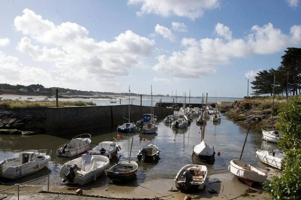 Landmark view in Villa Belmont