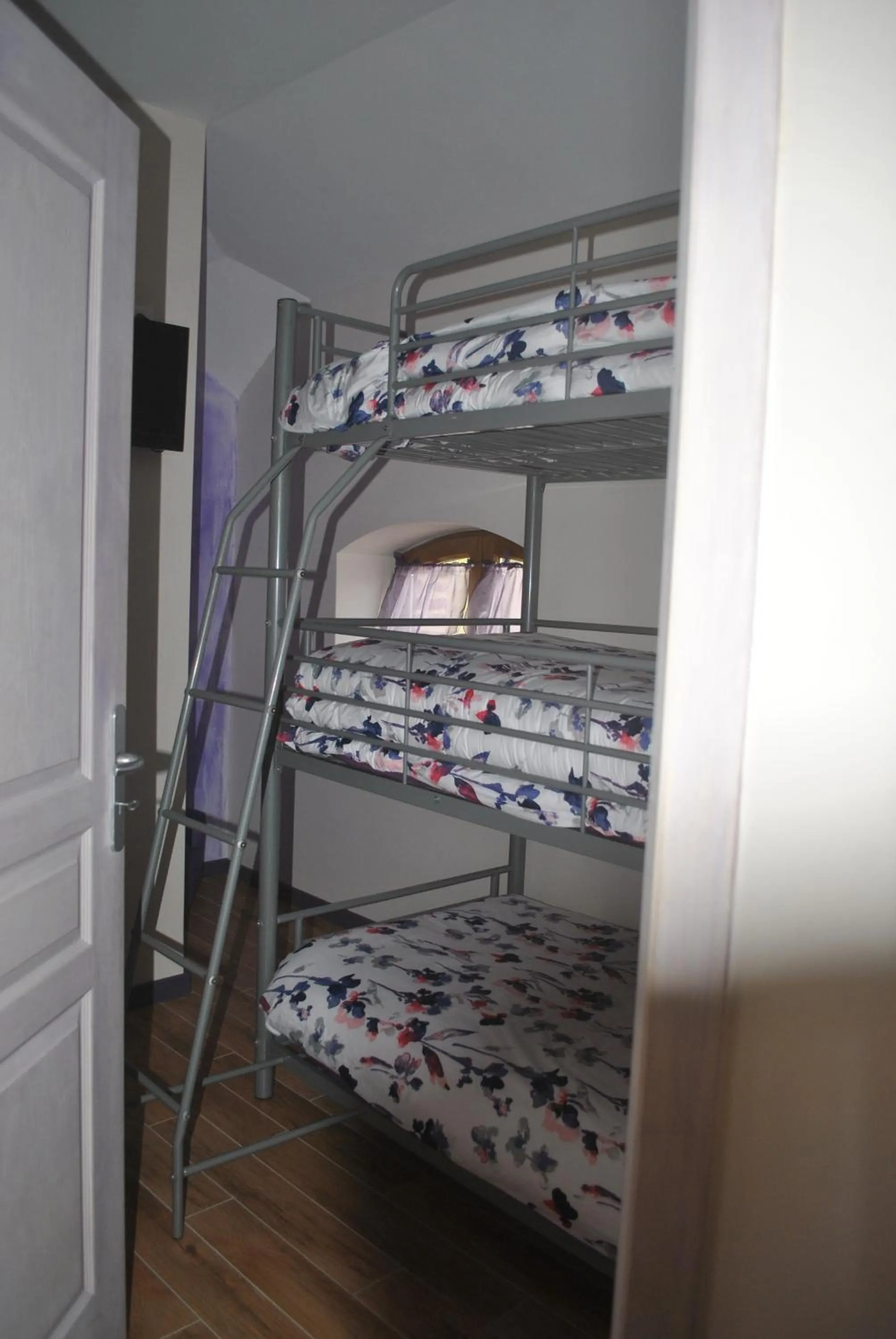 bunk bed, Bed in Domaine de la Poyat