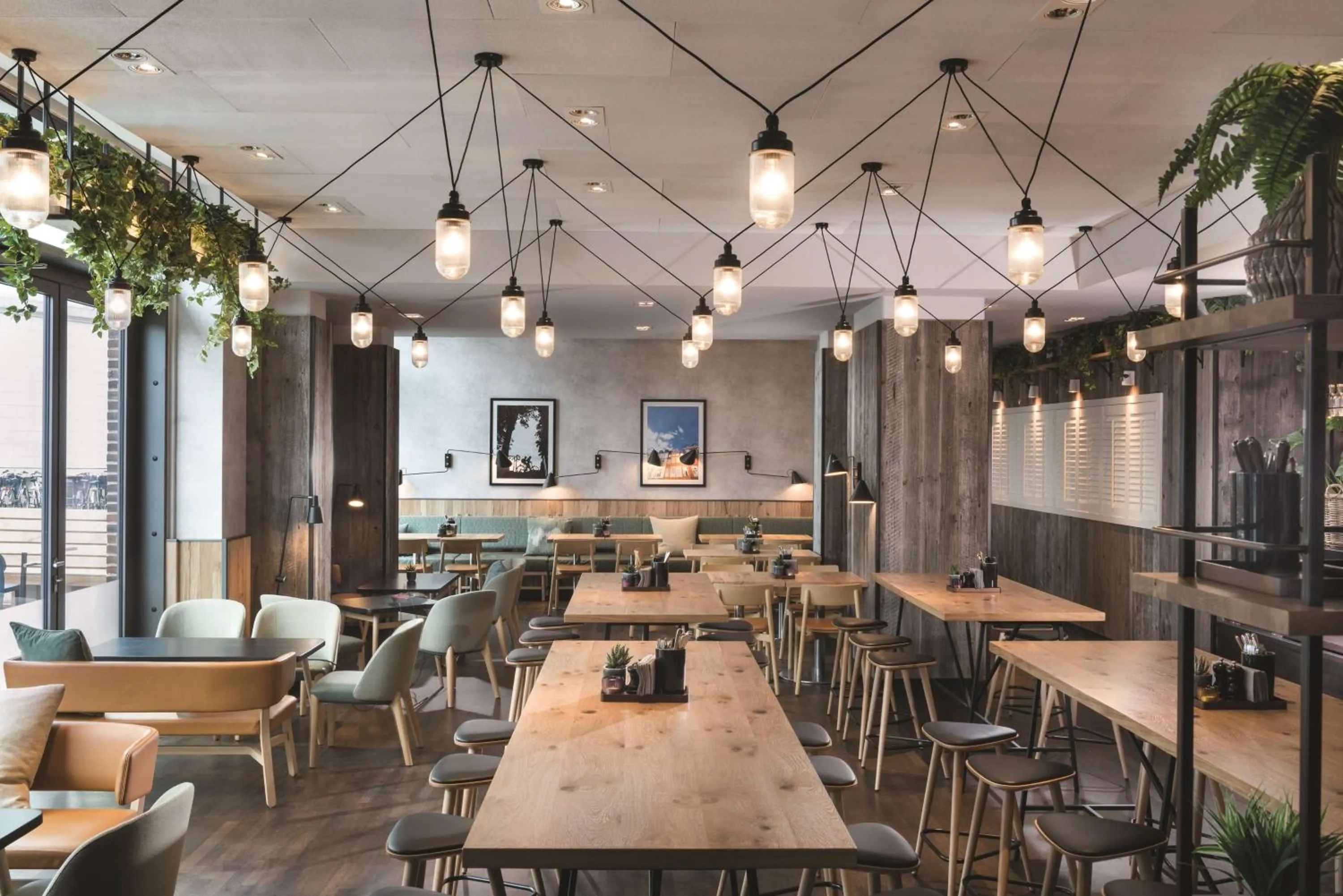 Restaurant/places to eat in Adina Apartment Hotel Copenhagen