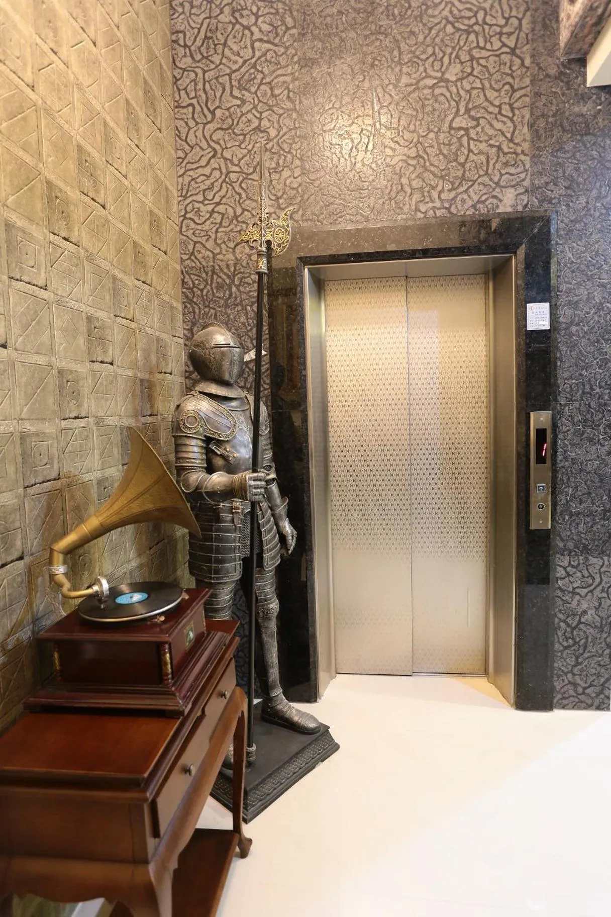 Decorative detail in Aria 2 Home (With Elevator)