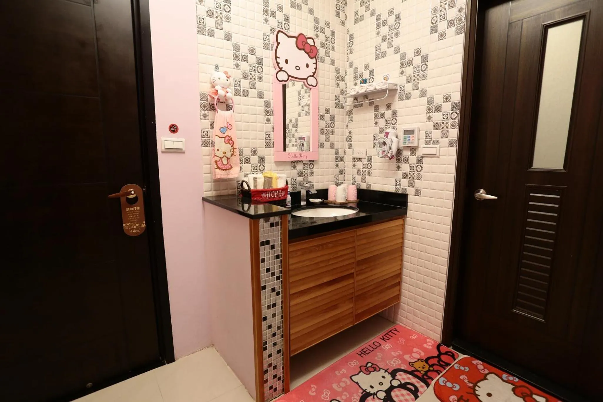 Bathroom in Aria 2 Home (With Elevator)