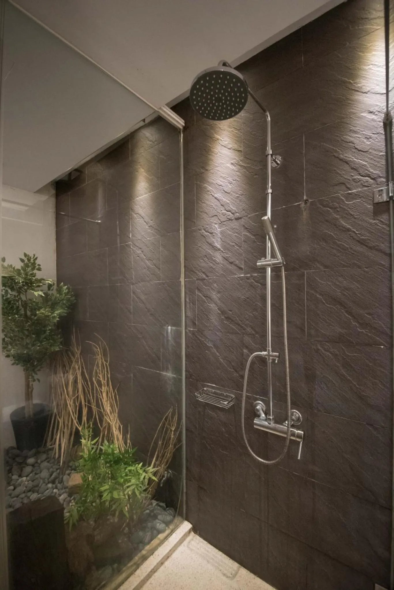 Bathroom in Timing House