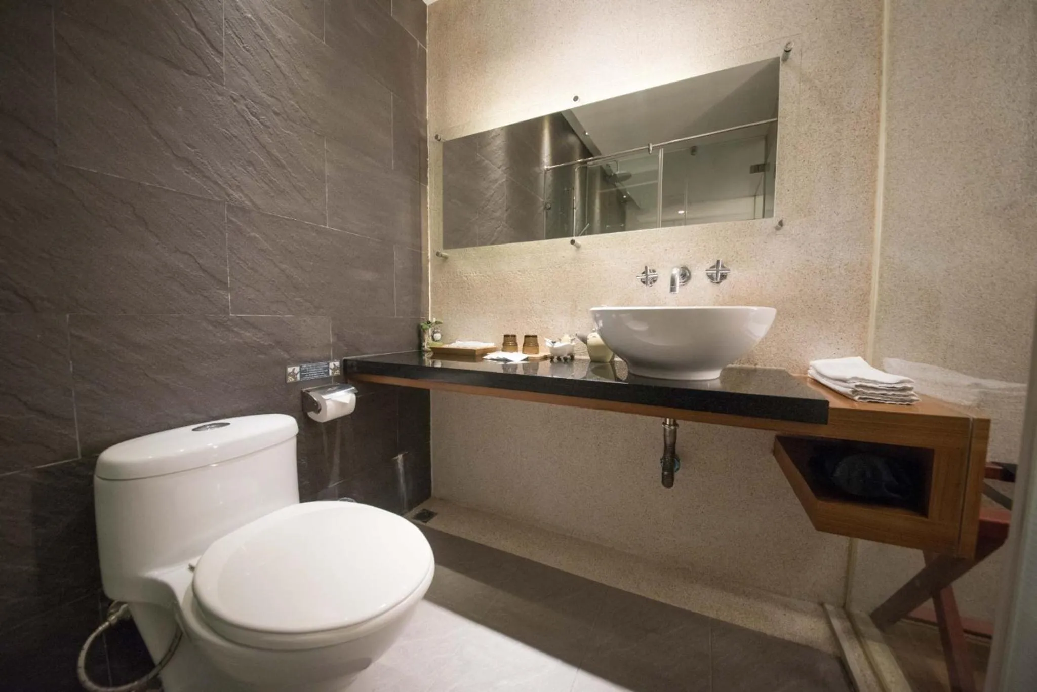 Bathroom in Timing House