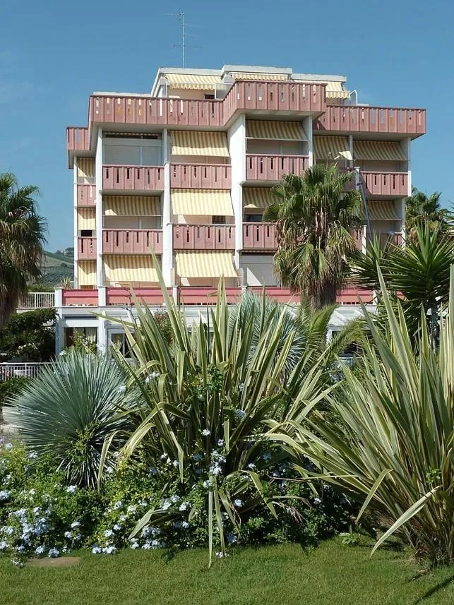 Property building in Albergo Girasole Frontemare