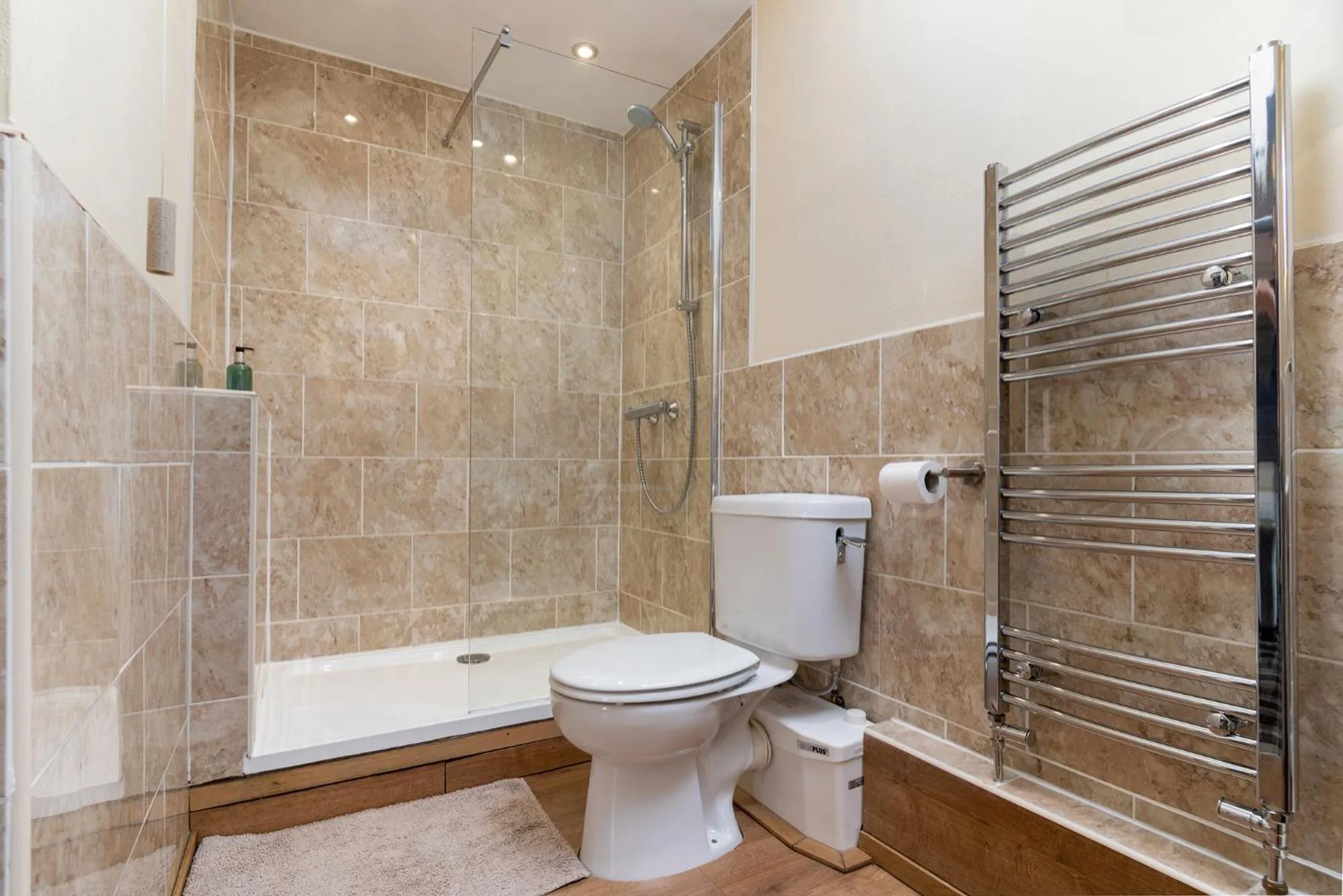 Bathroom in Crown Lodge